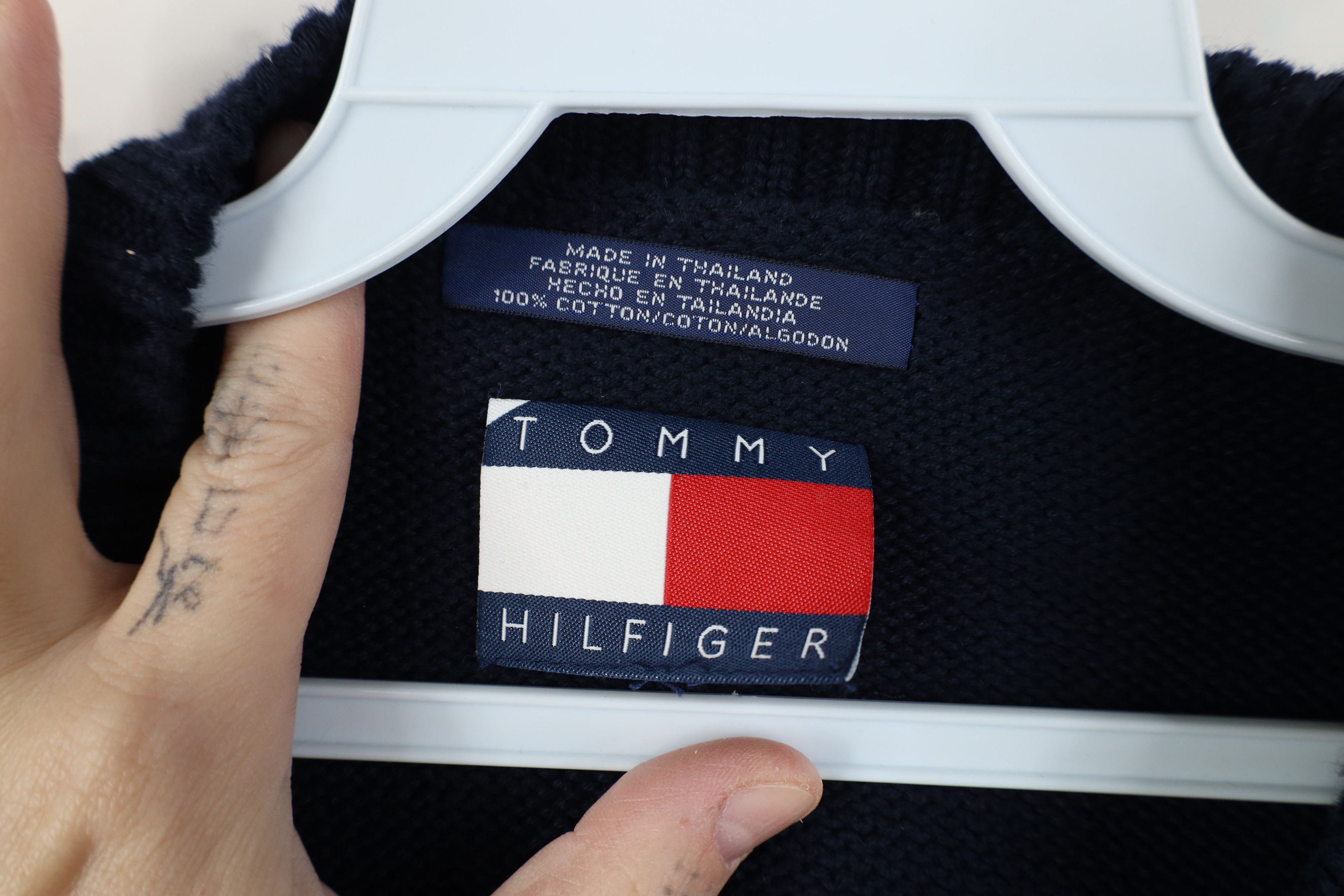 Tommy Hilfiger Vintage 90s Tommy Hilfiger Cotton Ribbed Knit Sweater Vest Size US XL / EU 56 / 4 - 7 Thumbnail