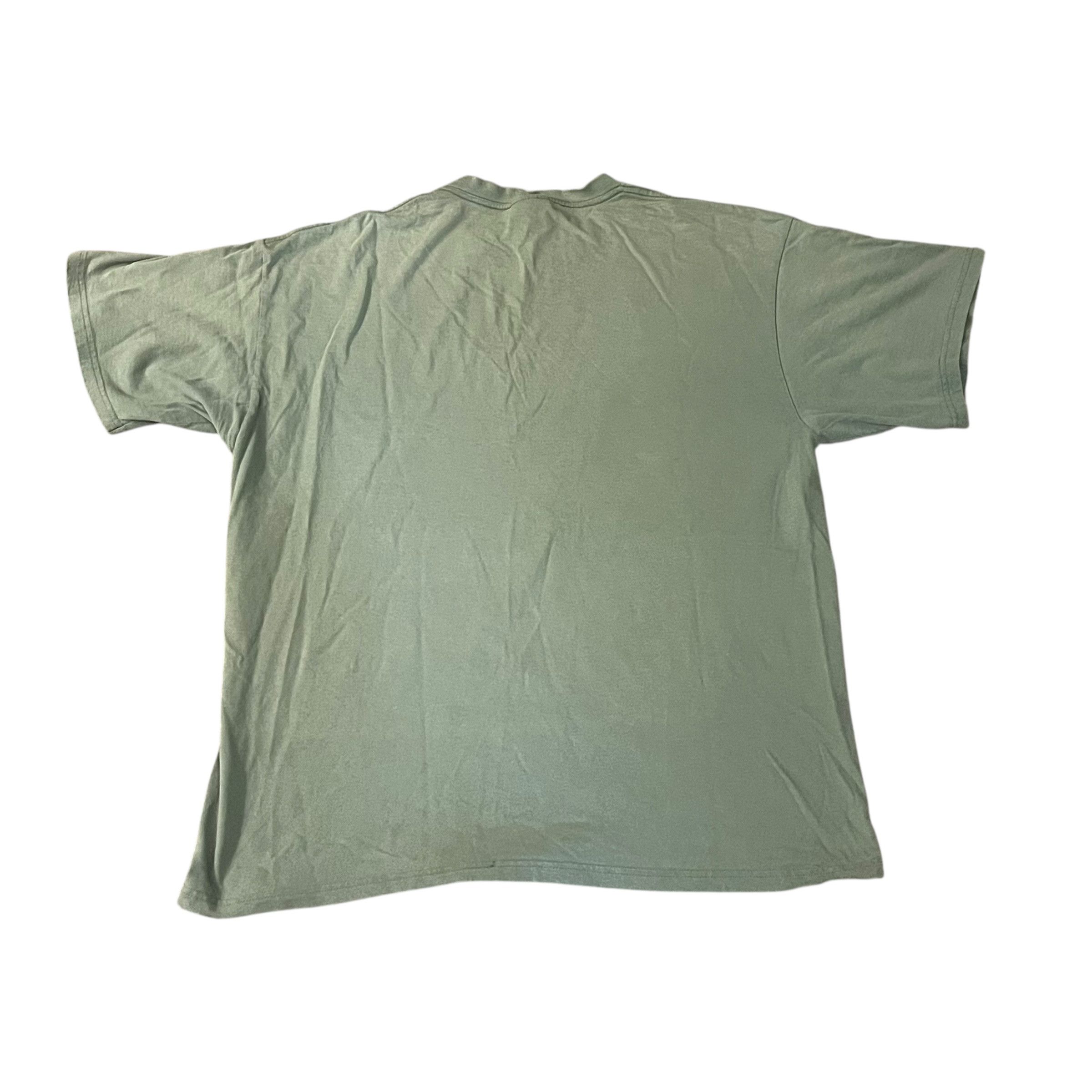 Nike VINTAGE Nike Gem Swoosh T Shirt faded y2k Size US L / EU 52-54 / 3 - 5 Thumbnail