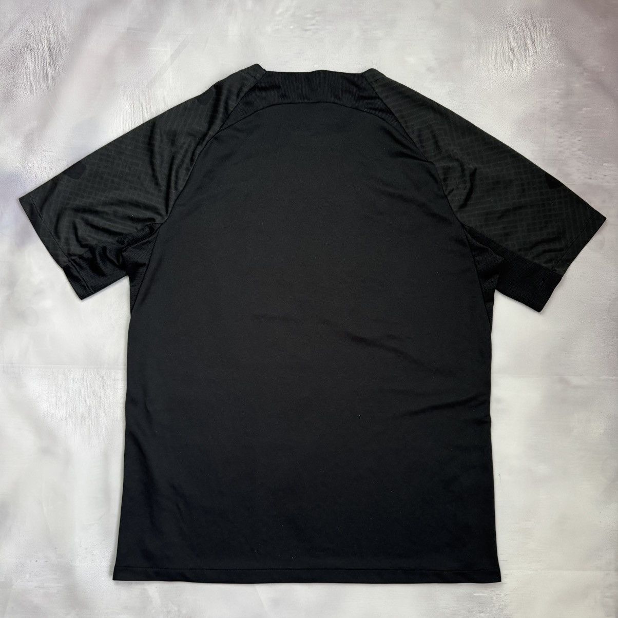 Nike Nike Tottenham Hotspur 22/23 Training Shirt Black Getir L Size US L / EU 52-54 / 3 - 9 Thumbnail