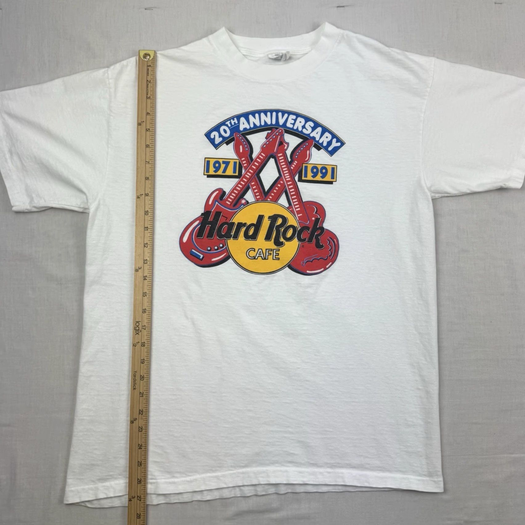 Hard Rock Cafe VINTAGE Hard Rock Cafe T-Shirt Adult XL White USA 90s 20th Anniversary Rock Shirt Men Size US XL / EU 56 / 4 - 6 Thumbnail