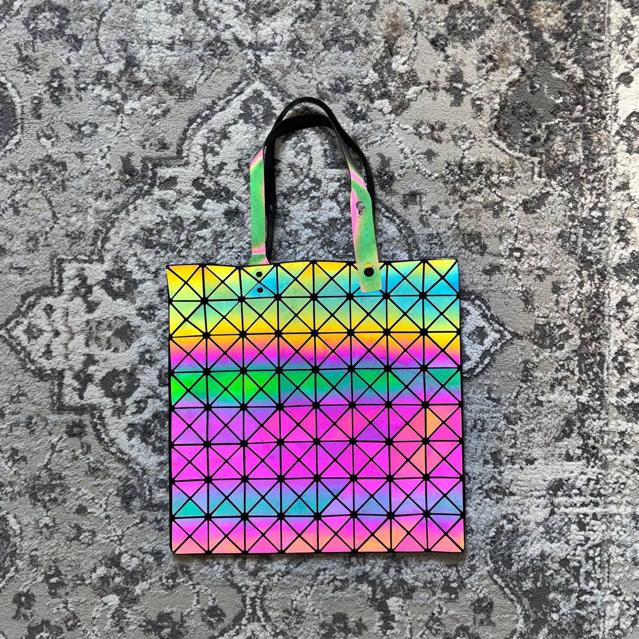 Issey Miyake Bao Bao Issey Miyake ‘Prism” Holographic Big Tote Bag Size ONE SIZE - 1 Thumbnail