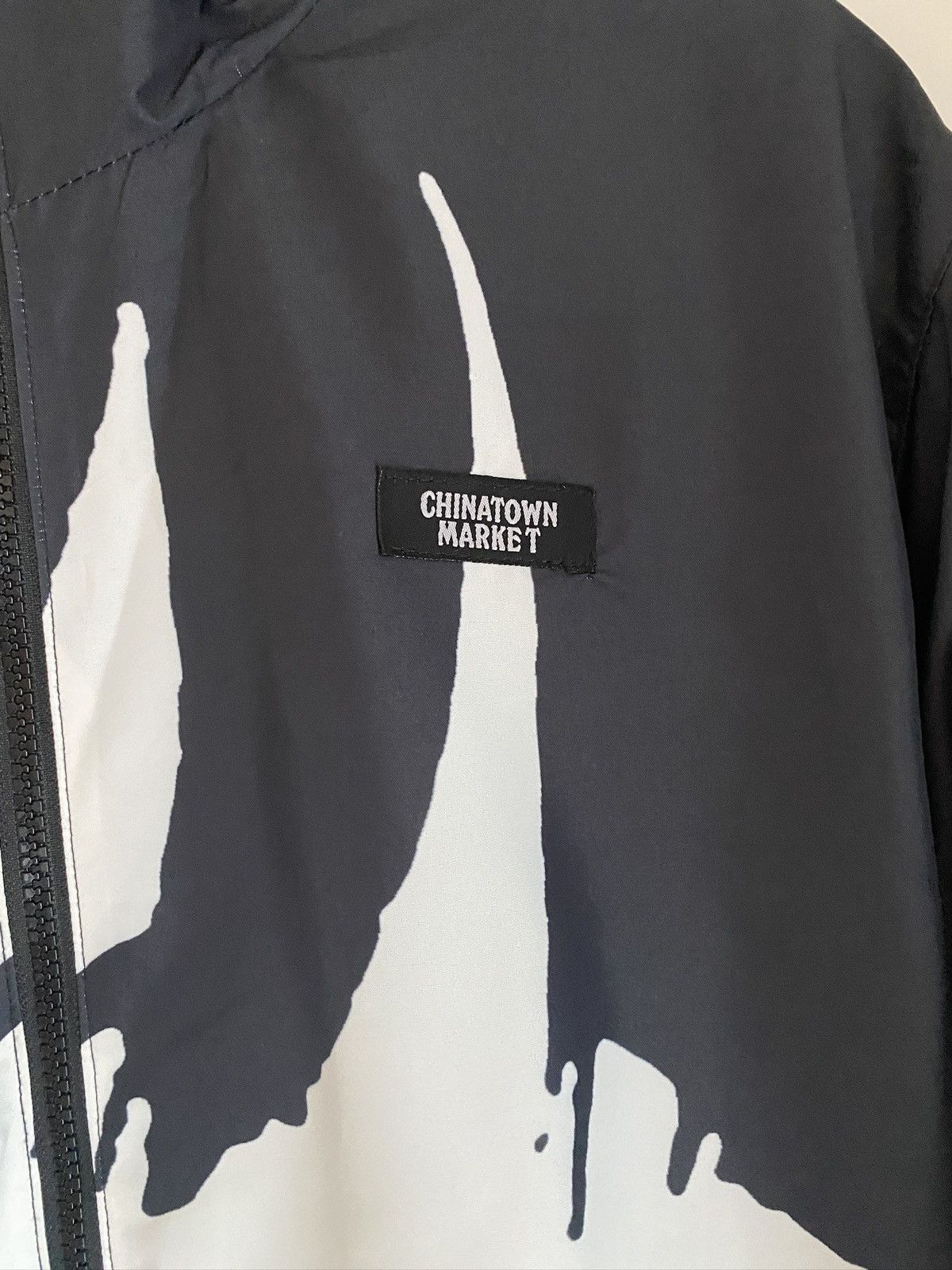 Market Chinatown Market Cry Hooded Windbreaker XL Size US XL / EU 56 / 4 - 3 Thumbnail