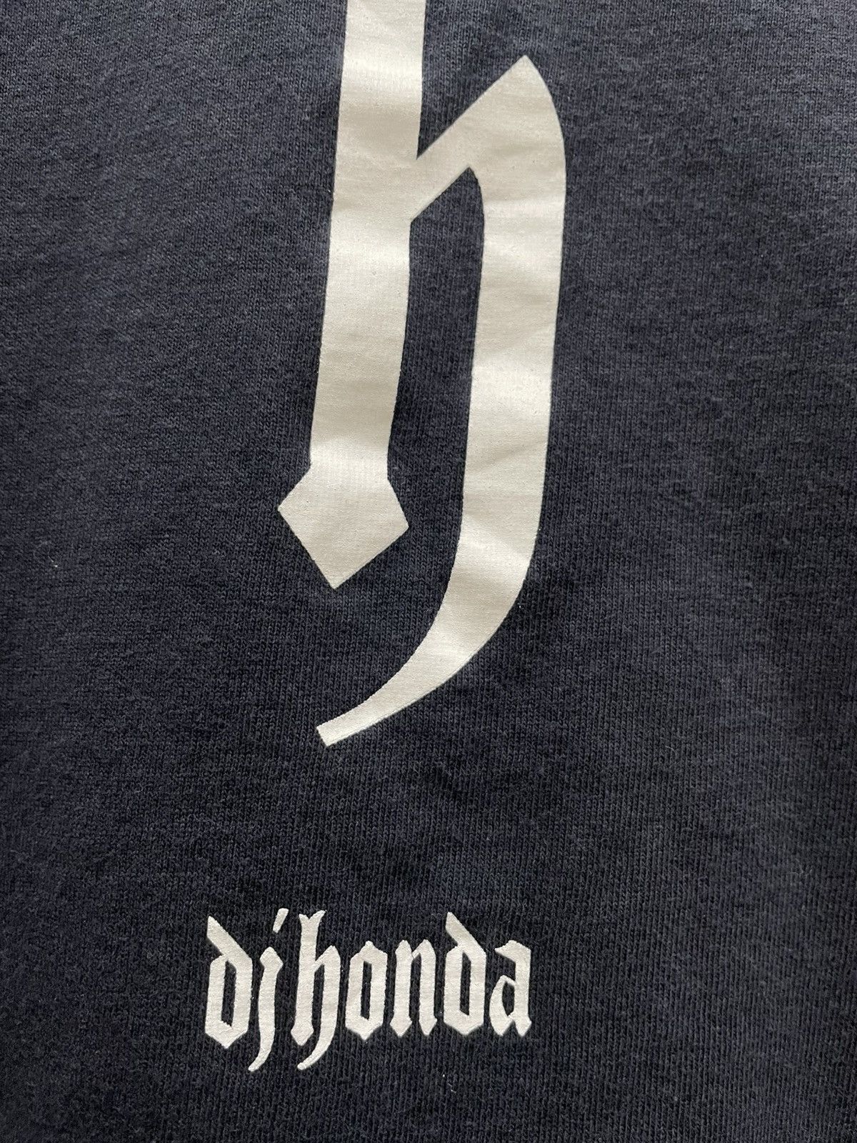 Band Tees Vintage DJ Honda Small Logo Rare Size US M / EU 48-50 / 2 - 10 Thumbnail