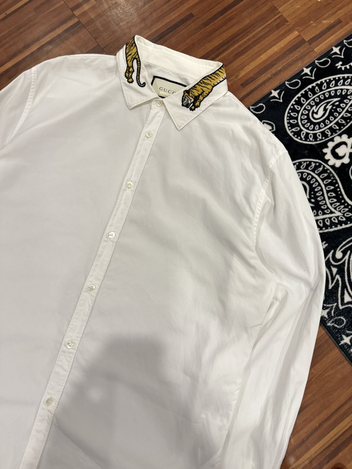 Gucci Gucci White Embroidered Tiger Collar Duke Shirt Size US M / EU 48-50 / 2 - 3 Thumbnail