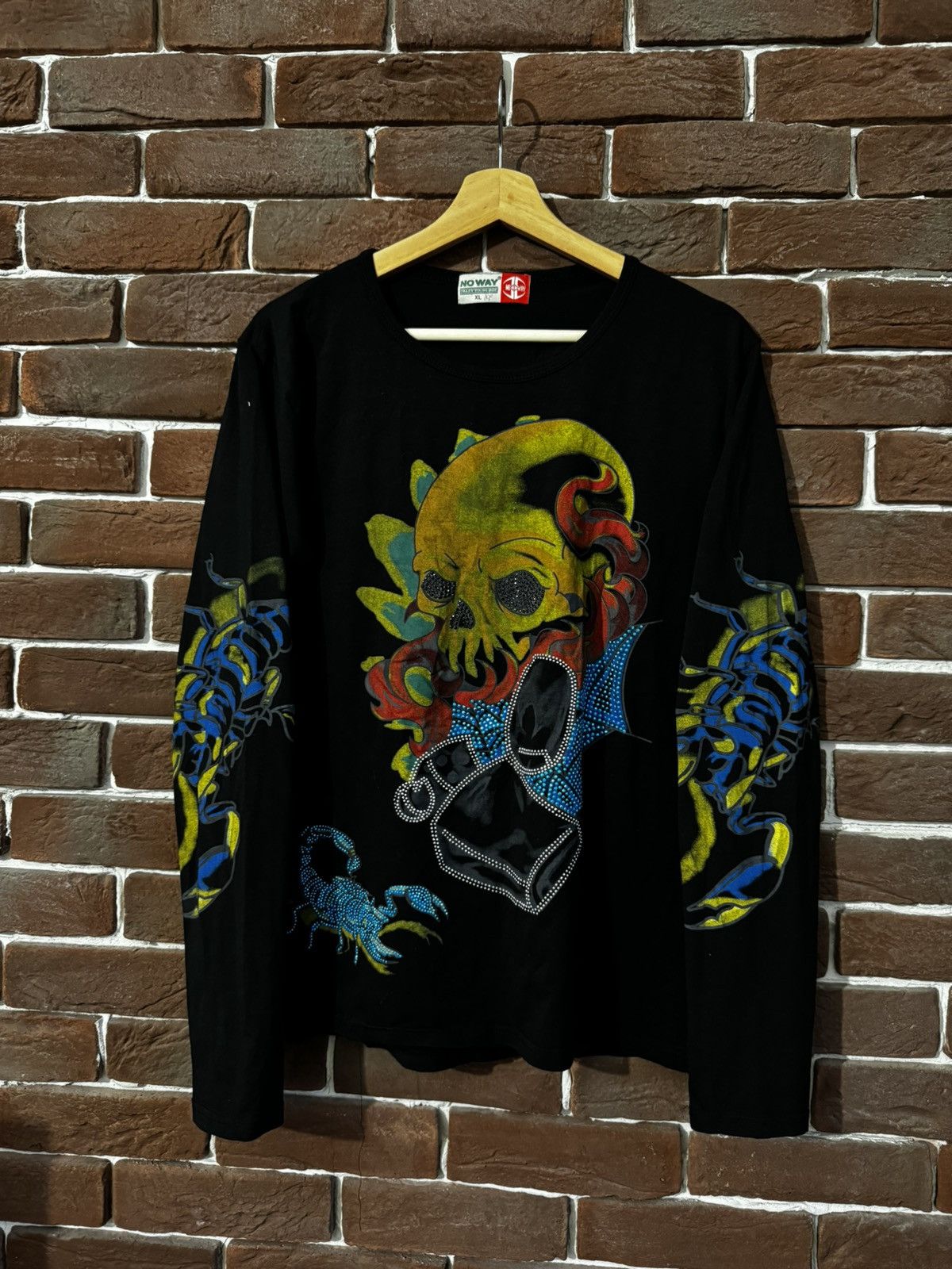 Christian Audigier Vintage Y2k Rhinestone Skull Scorpio Longsleeve Hype XL BLAC Size US XL / EU 56 / 4 - 1 Thumbnail