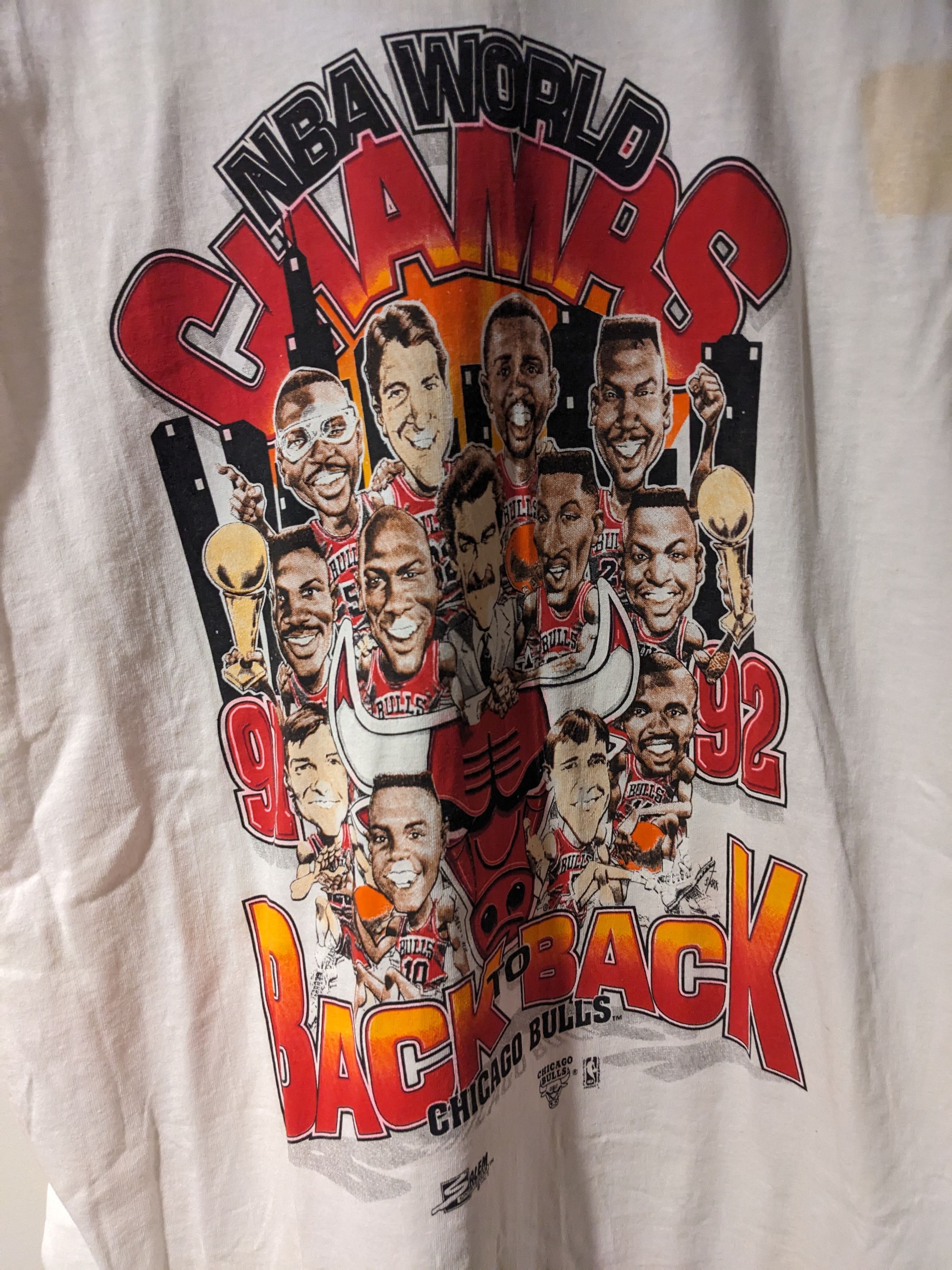 NBA × Vintage Vintage 1992 Chicago Bulls NBA World Champs Back T-Shirt Size US XL / EU 56 / 4 - 2 Thumbnail