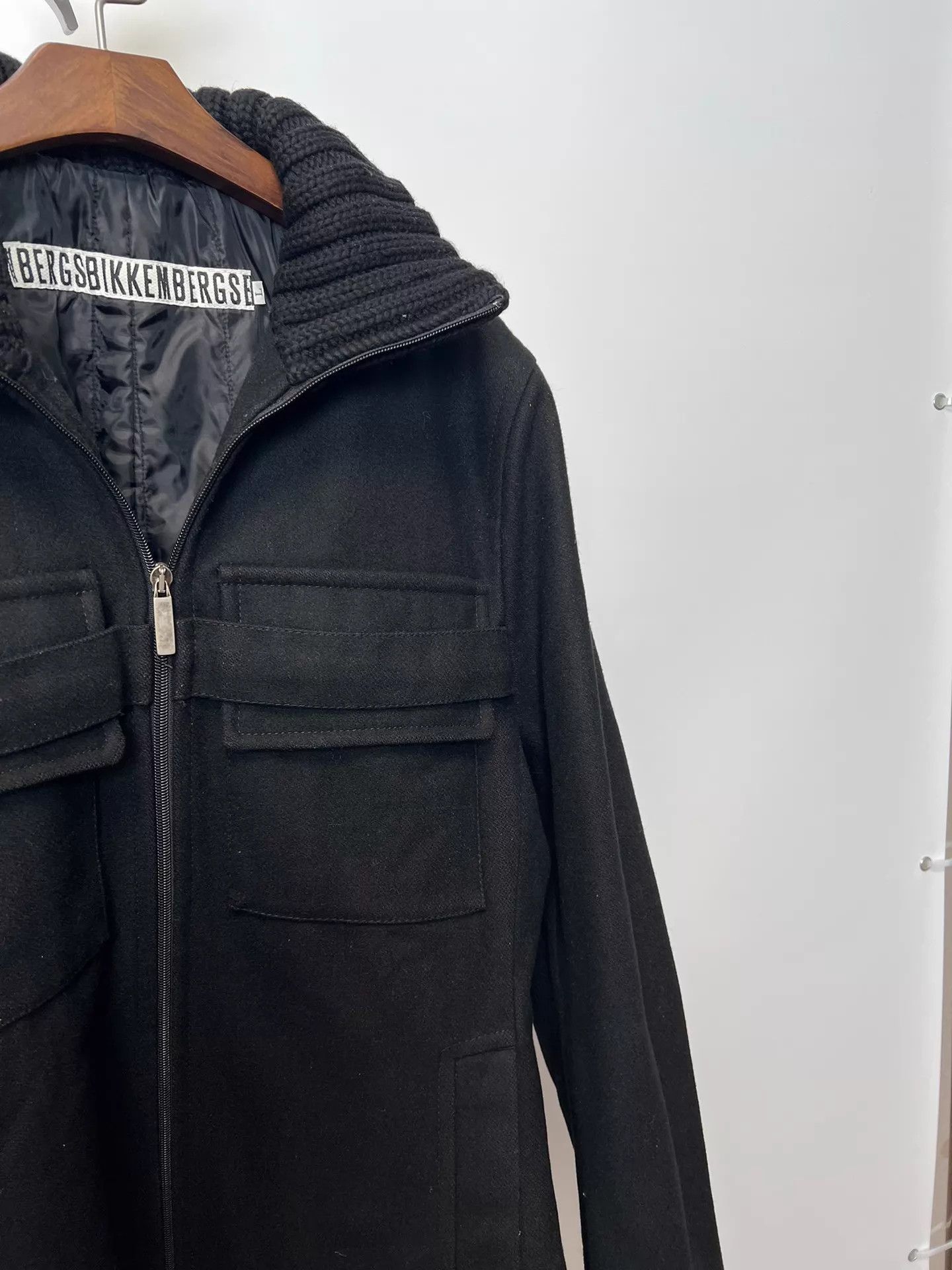 Other dirk bikkembergs chunky knit collar wool chest-strap L jacket Size US L / EU 52-54 / 3 - 6 Thumbnail
