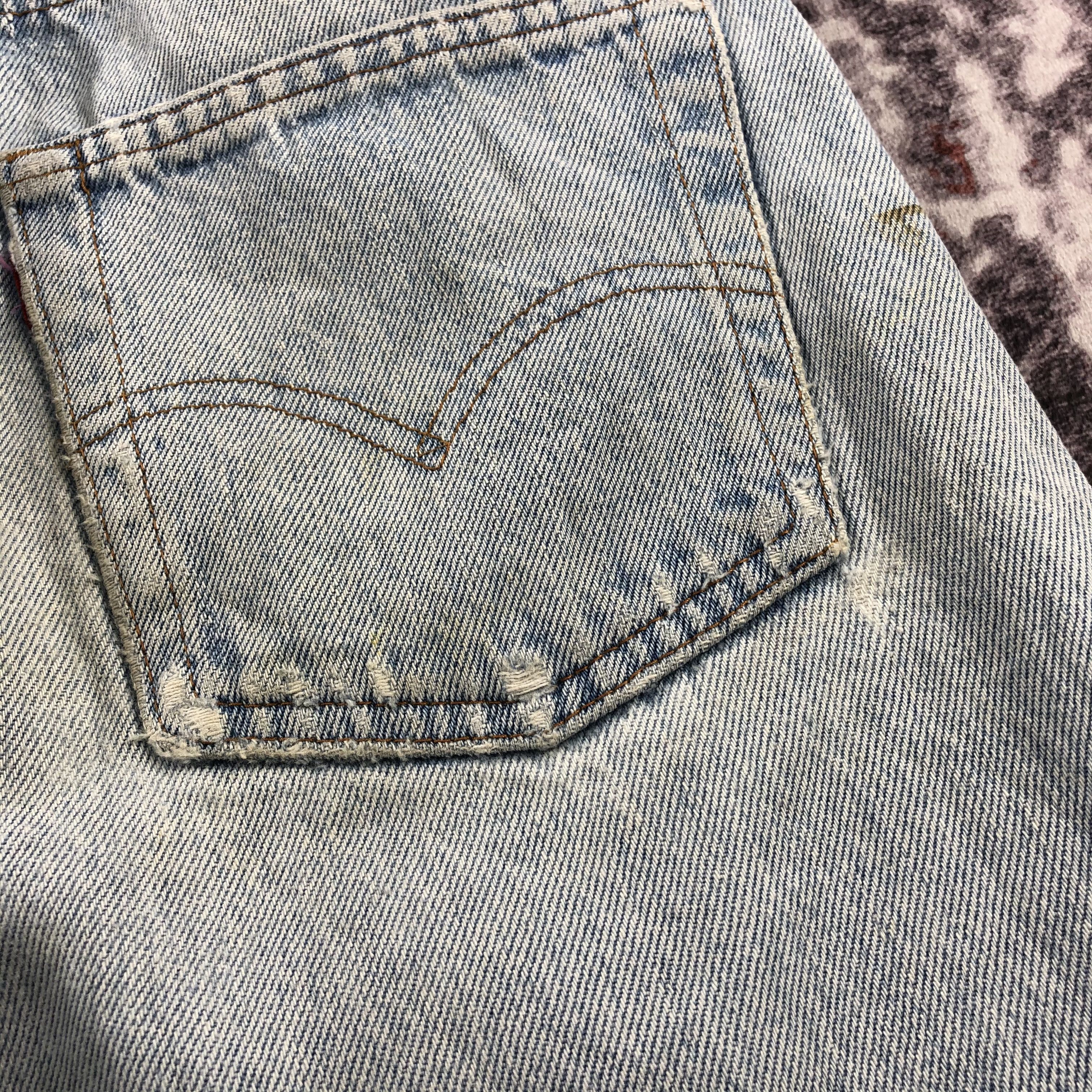 Levi's × Vintage 90s Vintage Ripped Levis 501 Jeans-JM2531 Size US 28 / EU 44 - 6 Thumbnail