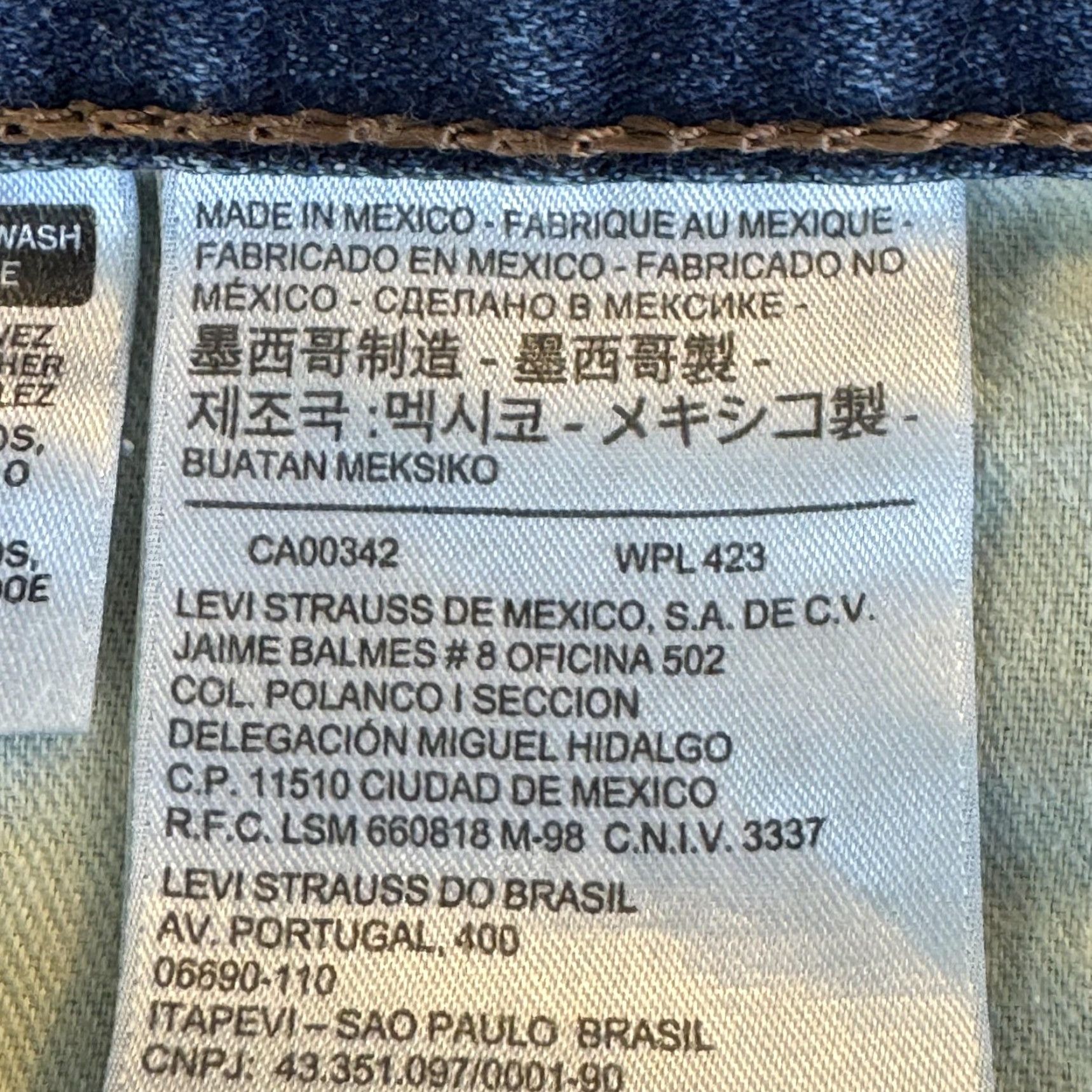 Levi's Levi's 514 Jeans Mens 36x32 Blue Straight Leg Whiskered 100% Cotton Denim Pants Regular Inseam 32 Whiskered Blue Levi's 514 Size US 36 / EU 52 - 4 Thumbnail