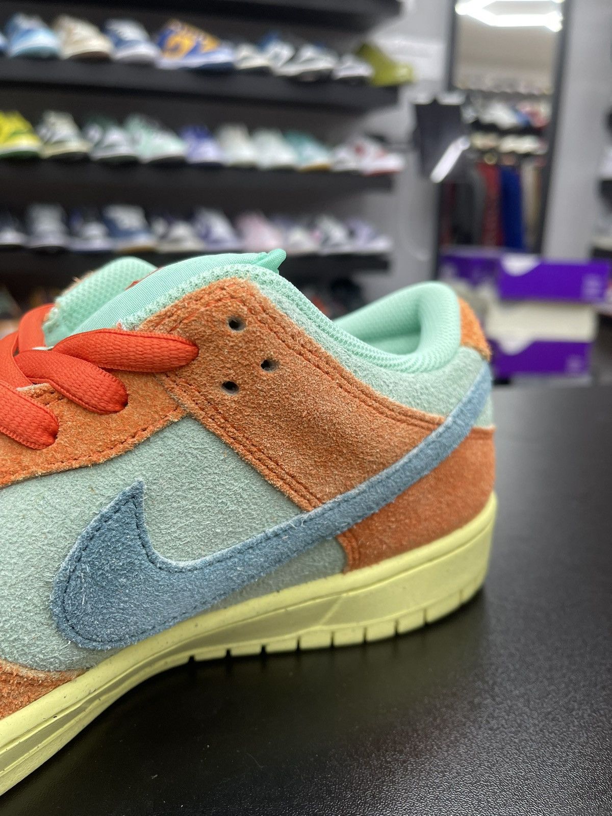 Nike Size 11 - Nike Dunk Low SB Orange Emerald Rise Size US 11 / EU 44 - 7 Thumbnail