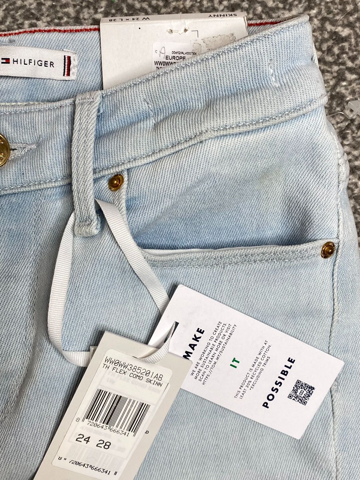 Tommy Hilfiger Tommy Hilfiger Skinny Jeans Size 25" / US 0 / IT 36 - 10 Thumbnail