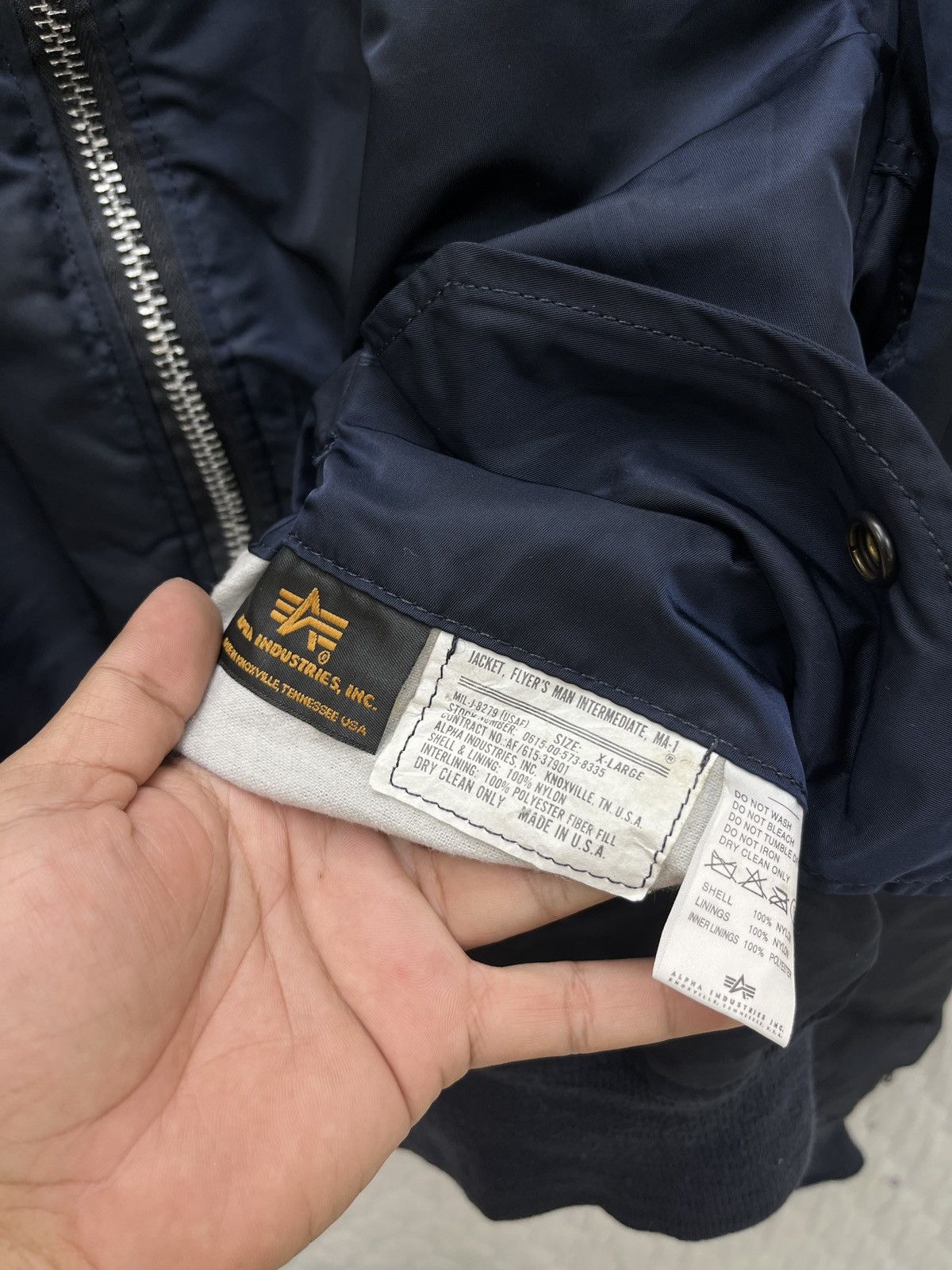Alpha Industries 🔥🔥🔥STEALS ALPHA INDUSTRIES MA 1 JACKET Size US XL / EU 56 / 4 - 9 Thumbnail