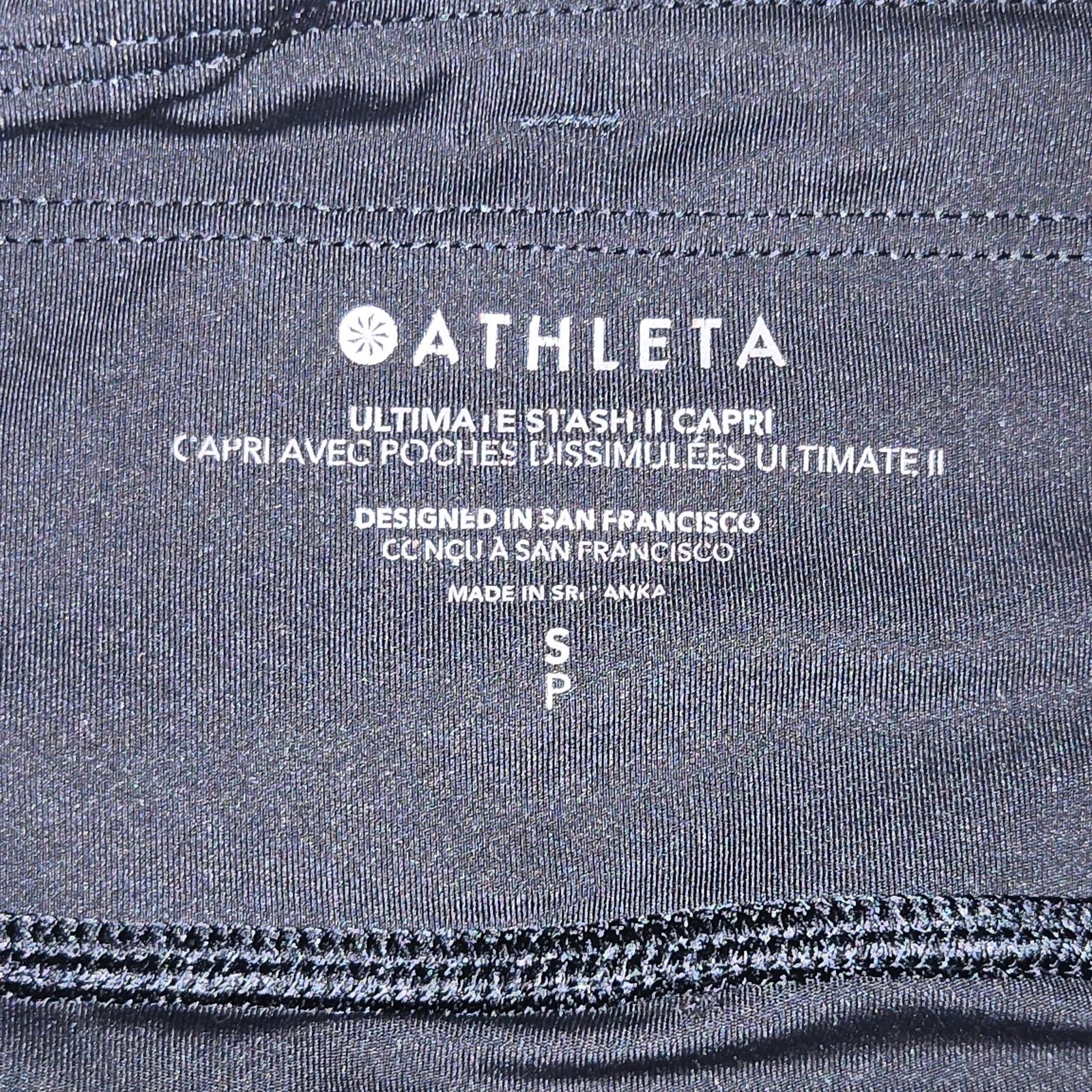 Athleta Athleta Ultimate Stash II Capri Leggings Women sz S black Size 25" / US 0 / IT 36 - 3 Thumbnail
