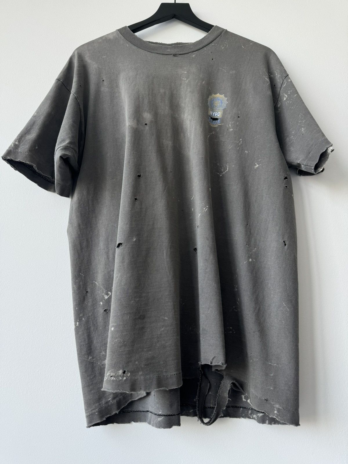 Vintage VINTAGE THRASHED FADED 90s NYPD T SHIRT OVERSIZED Size US XL / EU 56 / 4 - 2 Thumbnail