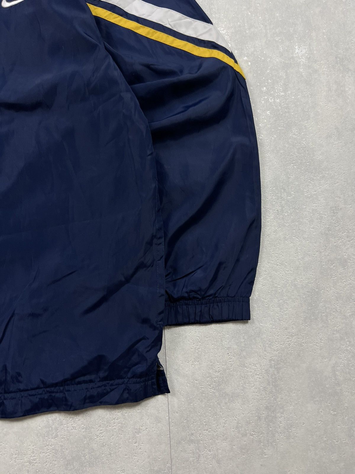 Nike 00's NIKE GORPCORE RETRO SWOOSH LOGO RARE OUTDOOR JACKET Size US M / EU 48-50 / 2 - 2 Thumbnail