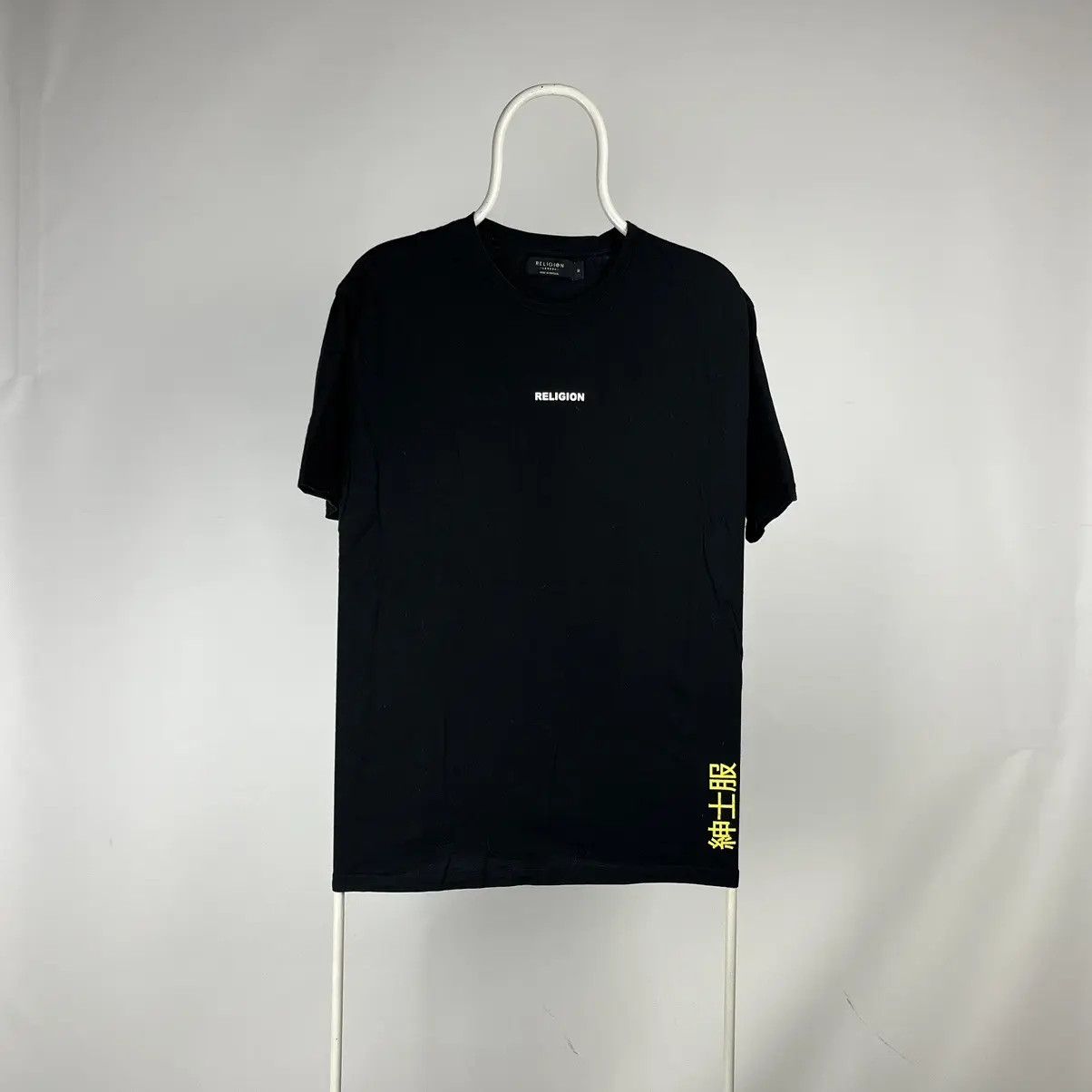 Japanese Brand Religion Tshirt london Tokyo reverse size Medium Size US M / EU 48-50 / 2 - 2 Thumbnail