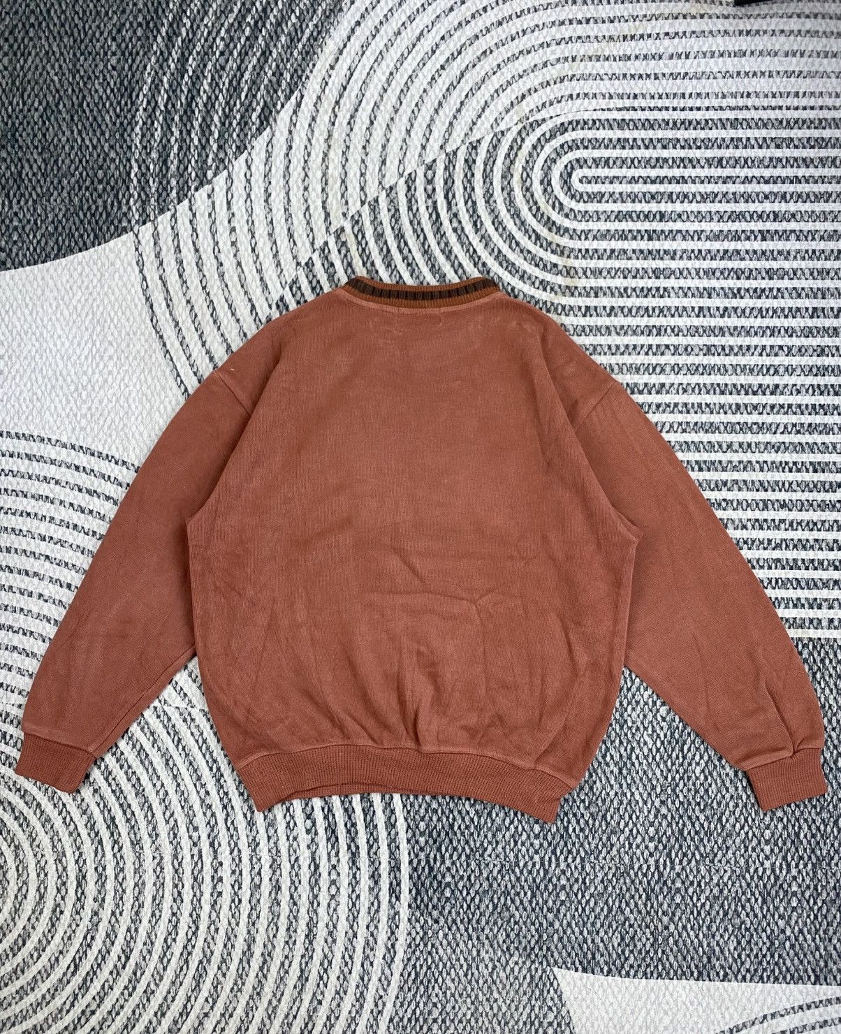 Japanese Brand Vintage Claudio Valentino Paris Crewneck Sweatshirt Size US M / EU 48-50 / 2 - 2 Thumbnail