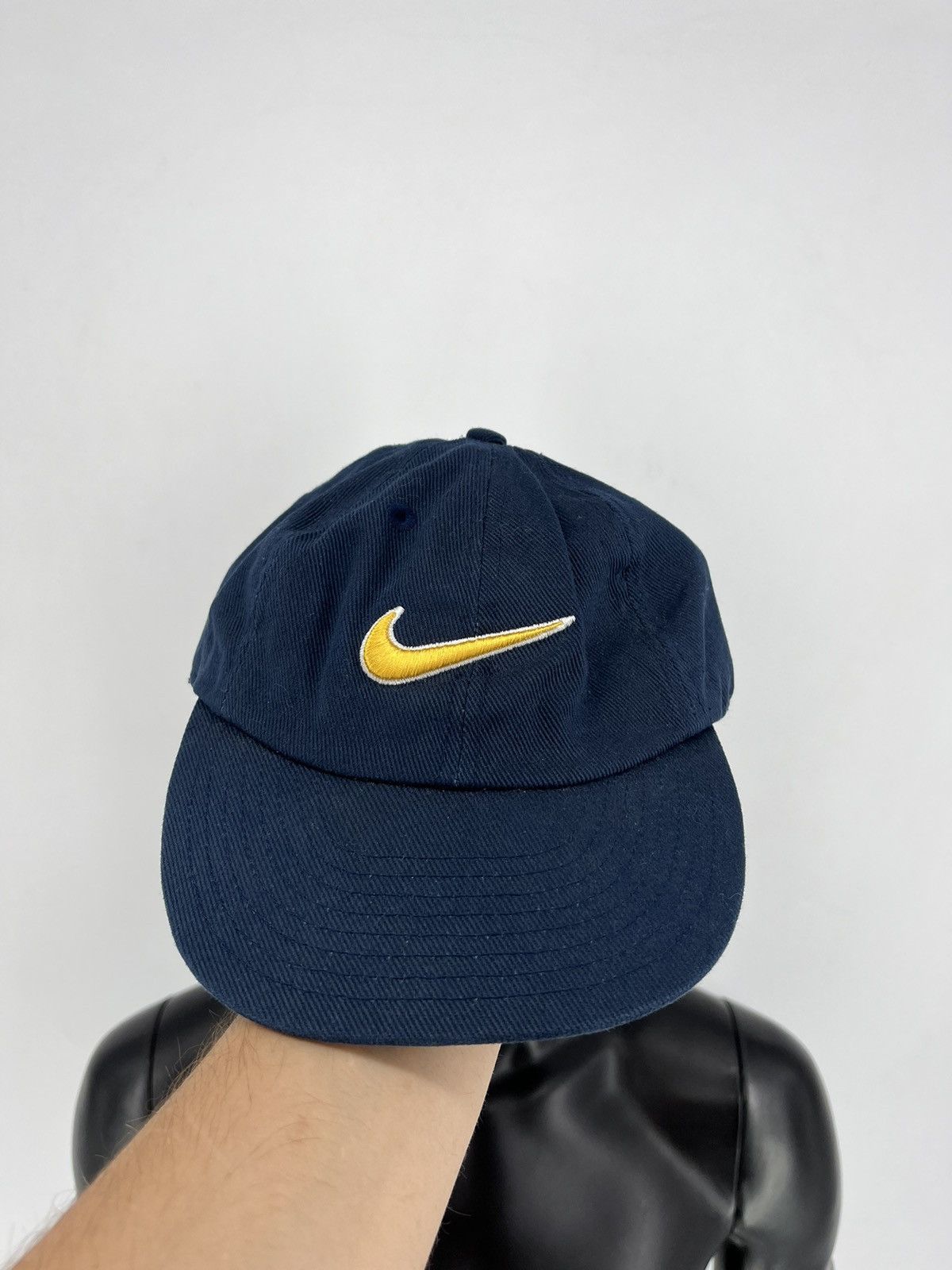 Nike × Vintage Nike 90s Vintage Hat Cap Swoosh Streetwear Hype Size ONE SIZE - 2 Thumbnail