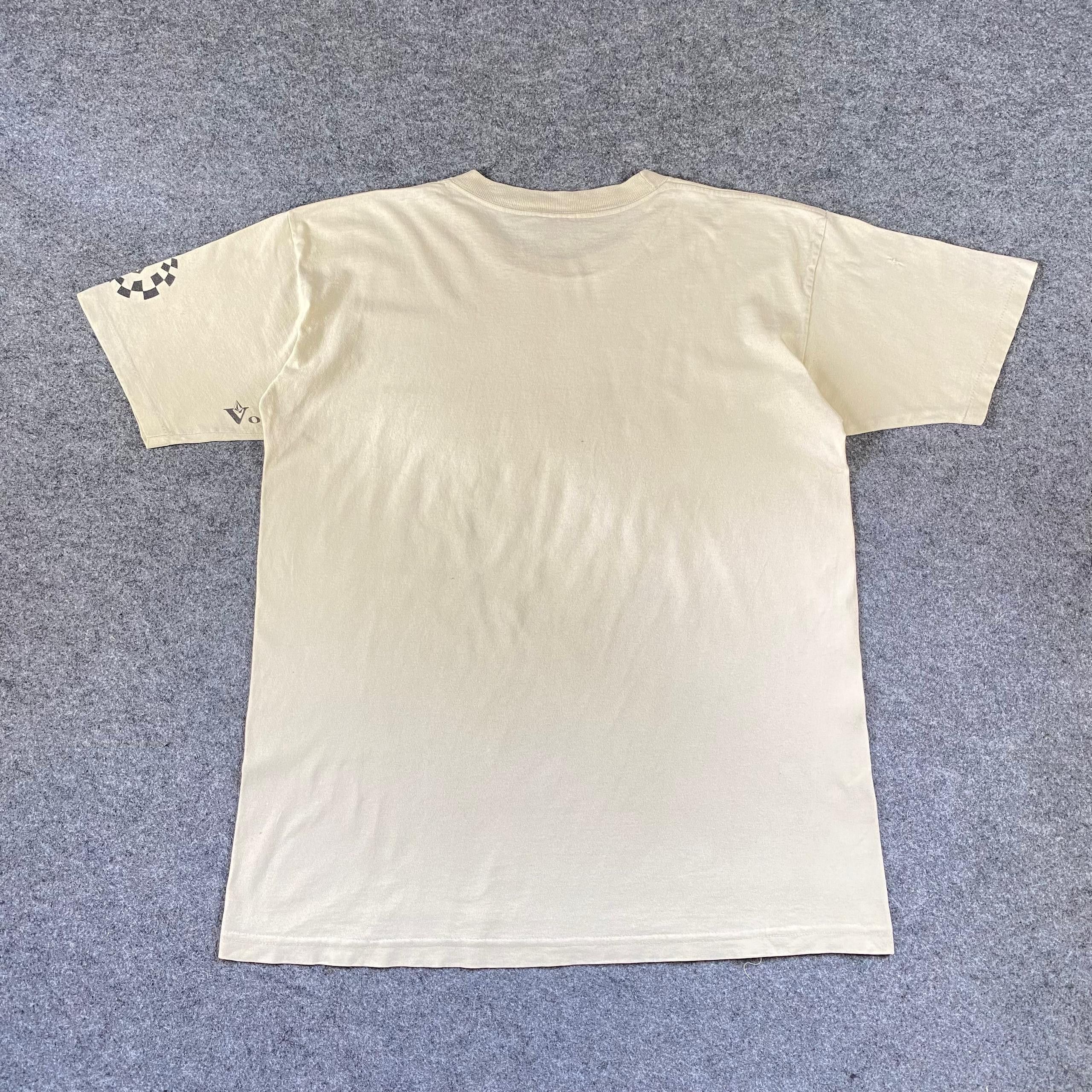 Volcom Vintage 90s Volcom Mordula Streetwear Tshirt Size US L / EU 52-54 / 3 - 4 Thumbnail