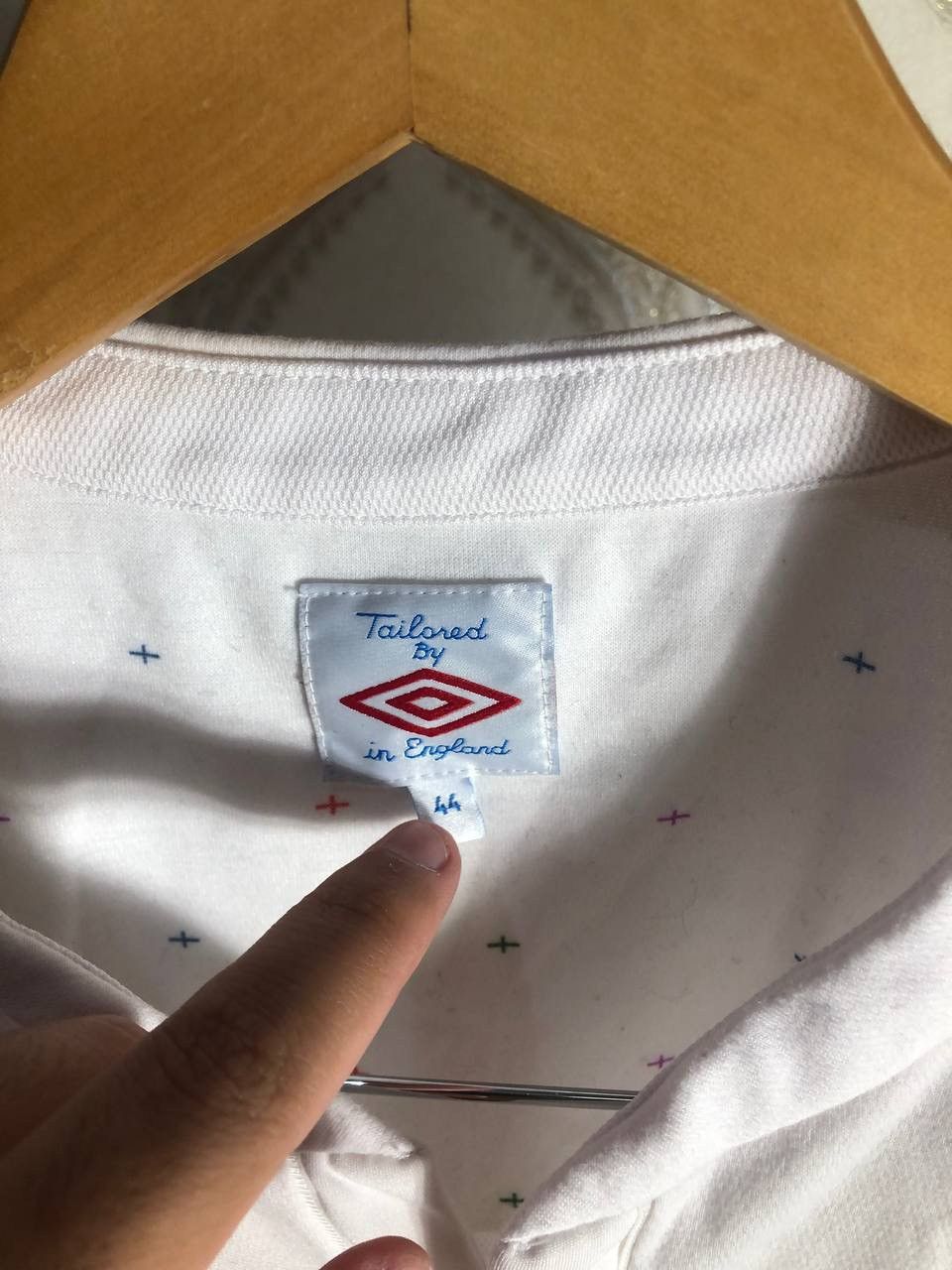 Umbro VINTAGE UMBRO ENGLAND RETRO SOCCER JERSEY MANCHESTER Y2K 90s Size US M / EU 48-50 / 2 - 4 Thumbnail