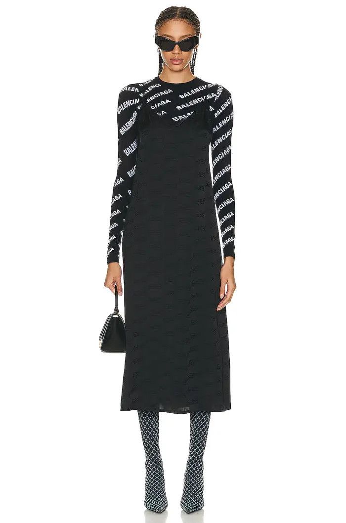 Balenciaga o1s1wg110126 BB Monogram Pyjama Dress in Black Size L / US 10 / IT 46 - 4 Thumbnail
