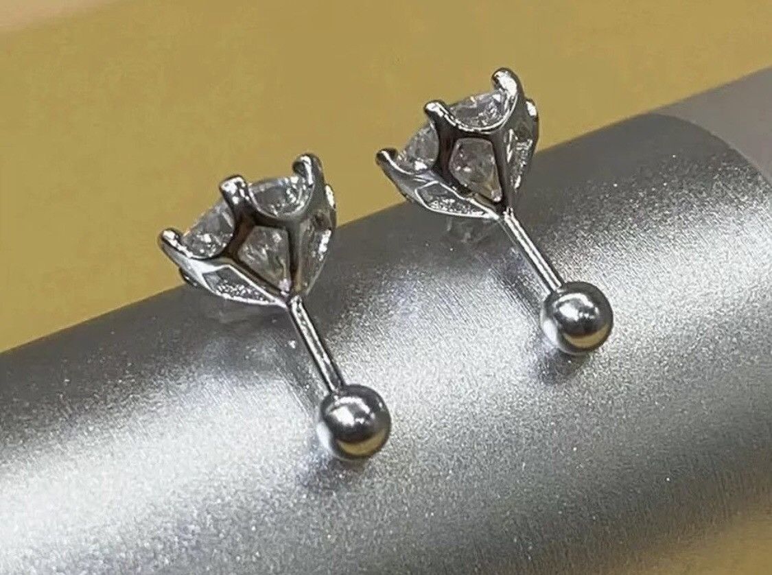 Jewelry Moissanite Screw Stud Earrings Size ONE SIZE - 2 Thumbnail