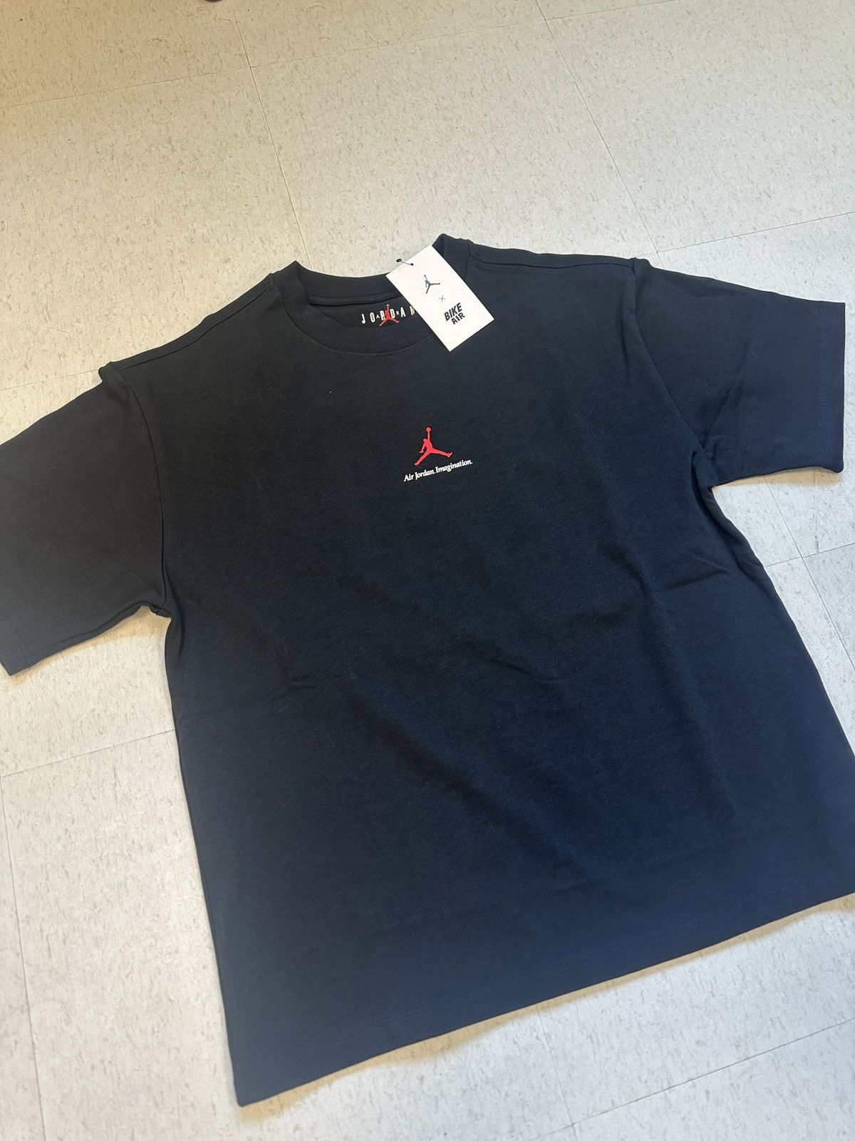 Nike Nike Nigel Slyvester brick by brick black tee Size US S / EU 44-46 / 1 - 1 Thumbnail