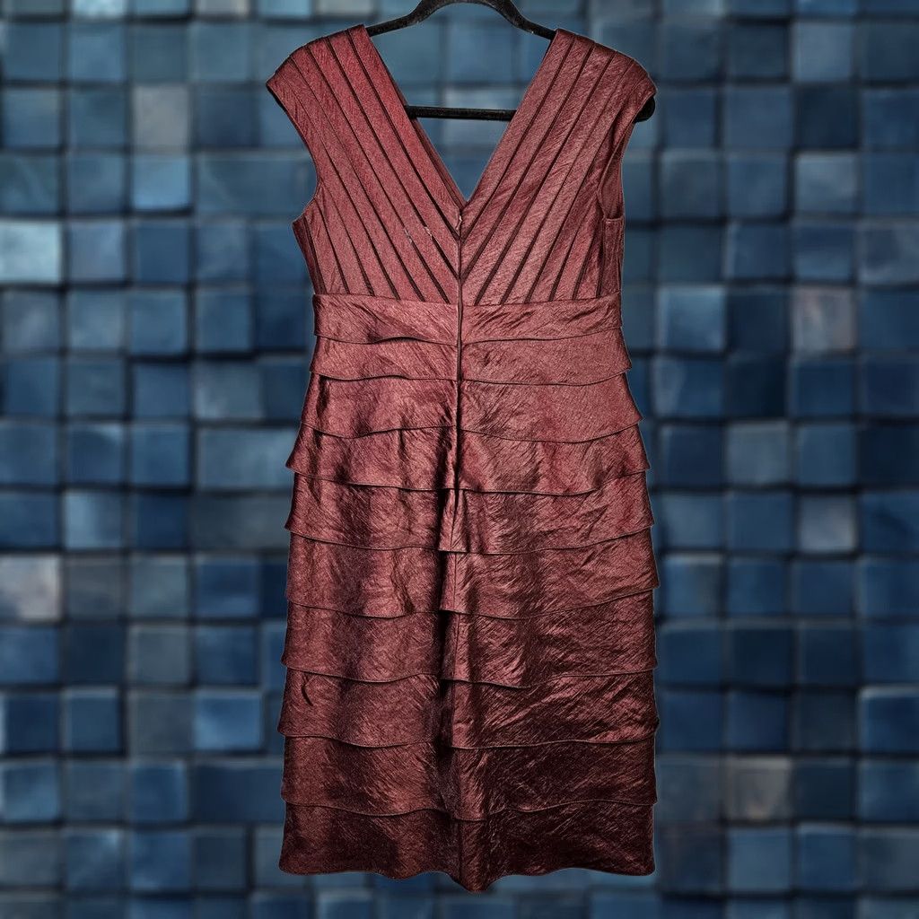 Adrianna Papell Adrianna Papell Dress Sz 6 Burgundy Tiered Ruffle Cocktail Formal Sleeveless Size M / US 6-8 / IT 42-44 - 1 Thumbnail