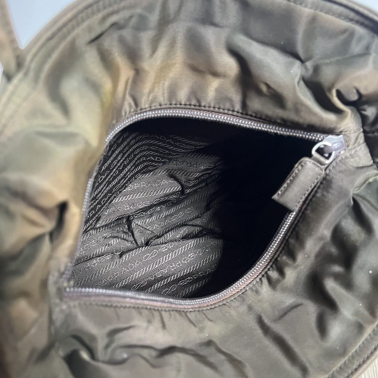 Prada vintage brown prada nylon bag Size ONE SIZE - 7 Thumbnail