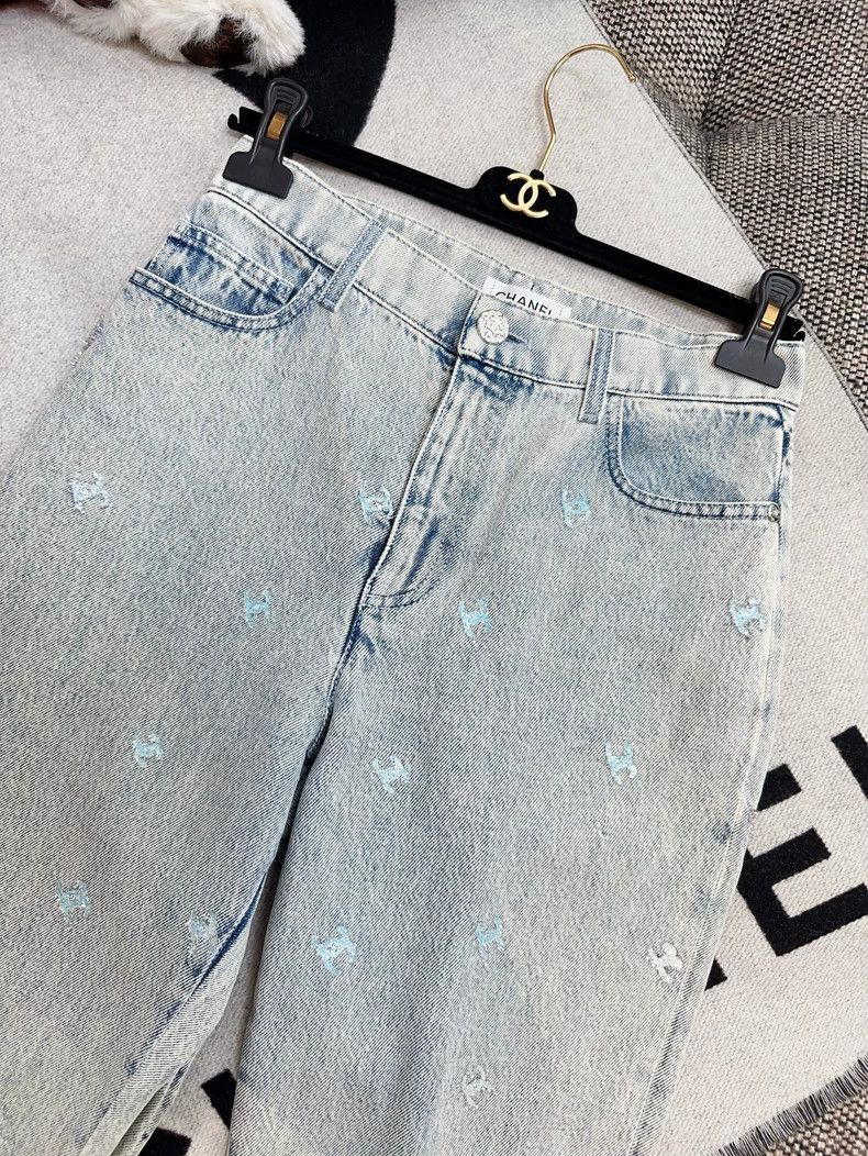 Chanel Chanel 21k blue and gray double C sequin jeans Size 25" / US 0 / IT 36 - 4 Thumbnail