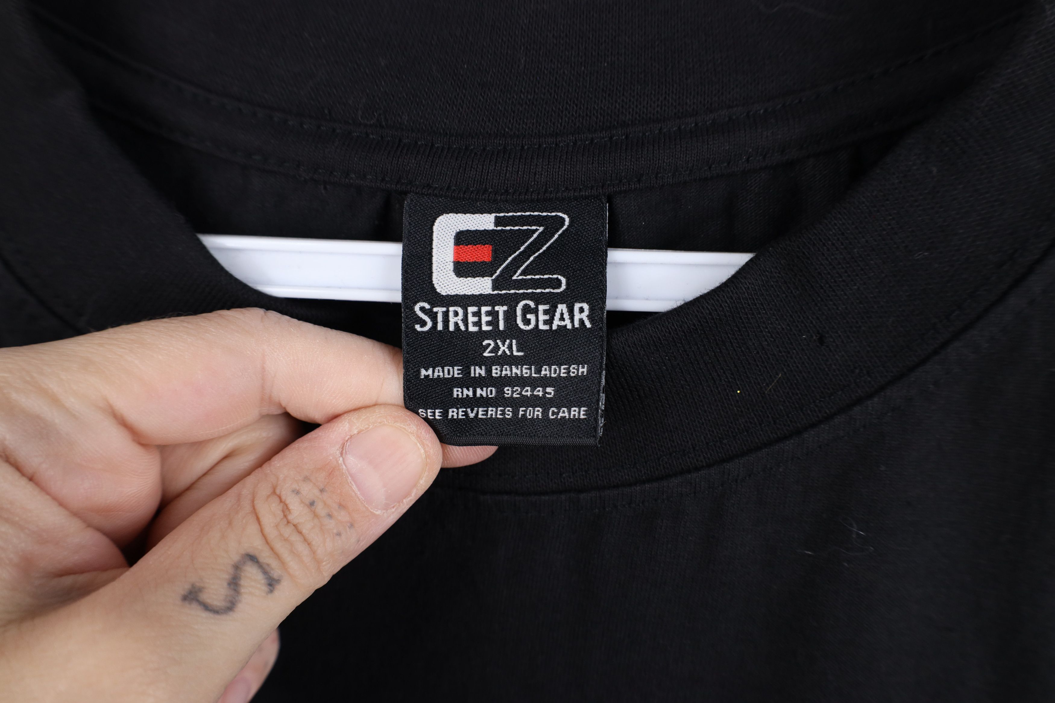 Vintage Vintage Y2K Streetwear D Town Baggy Tall Tee T-Shirt Black Size US XXL / EU 58 / 5 - 12 Thumbnail