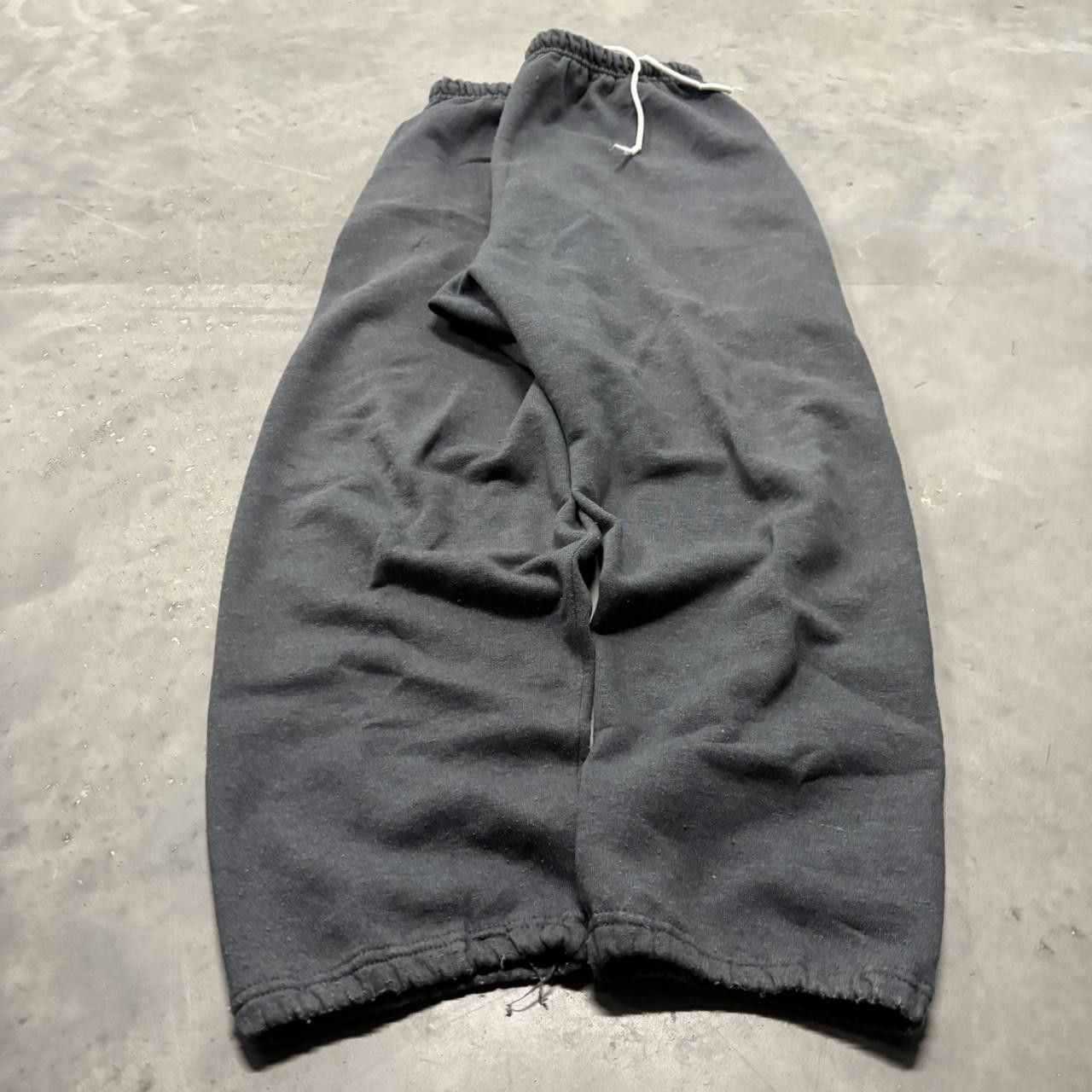 Japanese Brand × Vintage Crazy Vintage Y2K/2000s Baggy Grey Streetwear Skater Style Sweatpants! Size US 36 / EU 52 - 3 Thumbnail