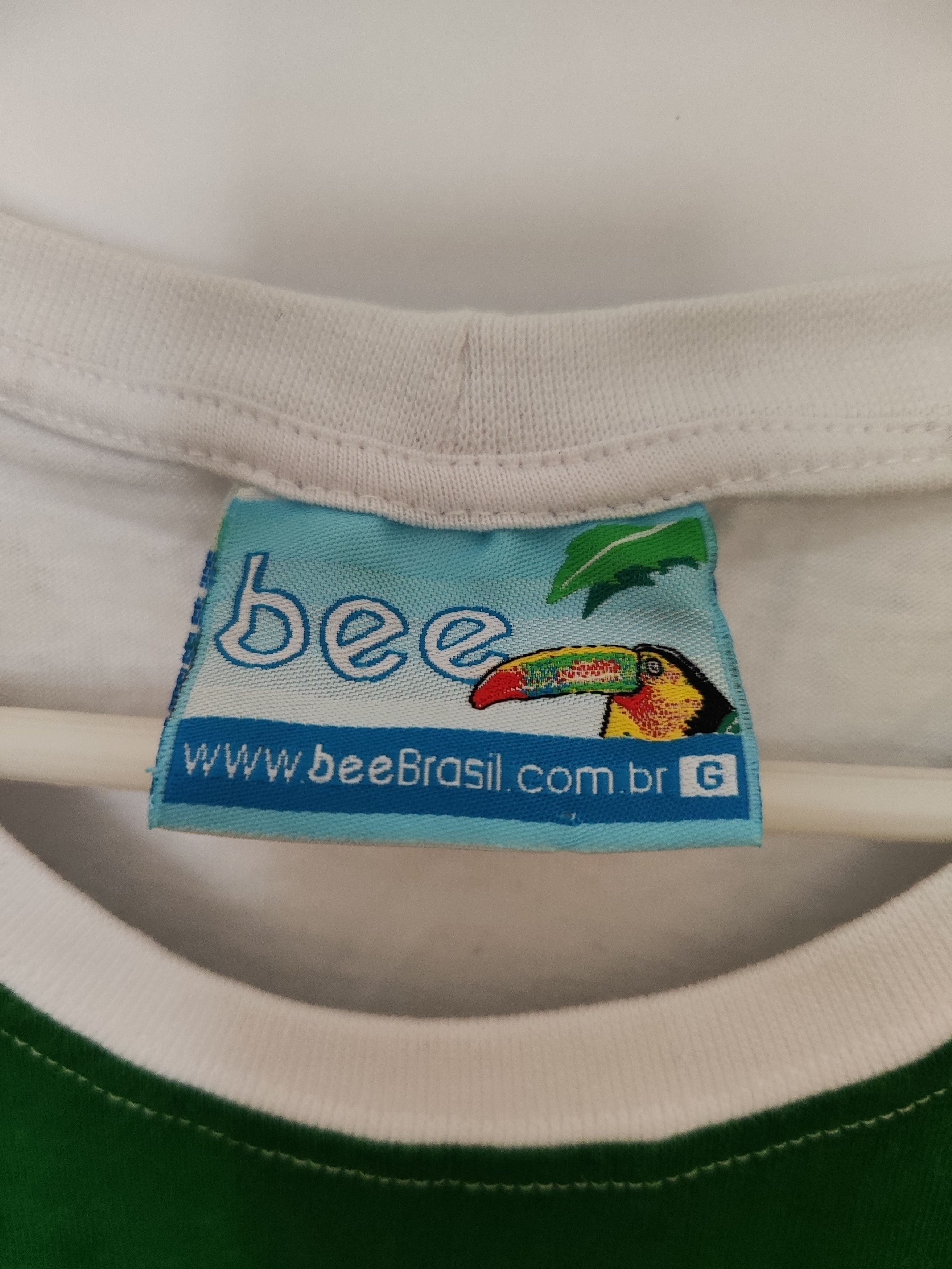 Vintage Vintage Bee Brasil T-Shirt – Brazil Flag Graphic Tee Size S / US 4 / IT 40 - 2 Thumbnail