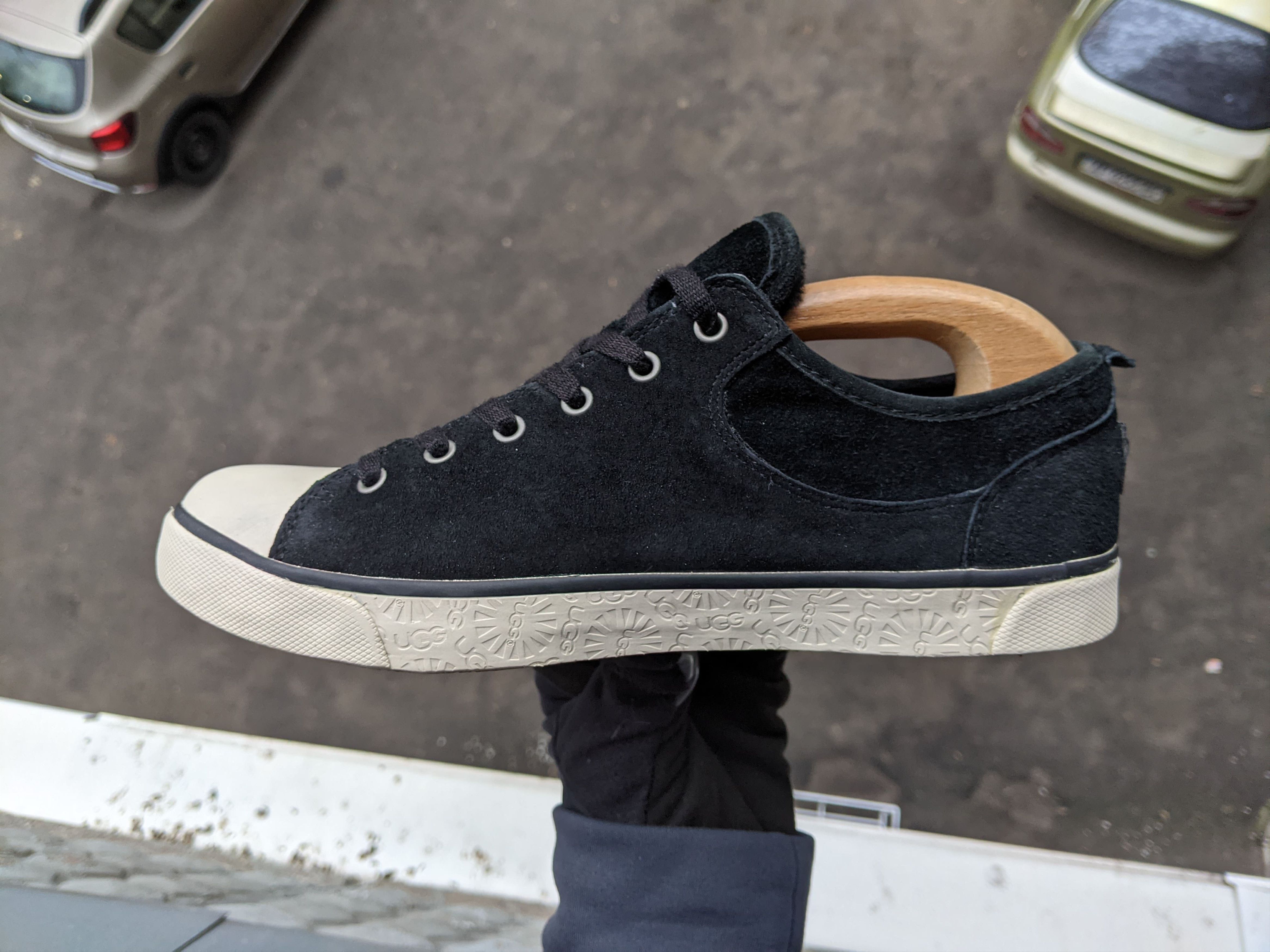 Ugg UGG Australia Evera Womans Sneakers Converse DC Shoes Vans Size US 8 / IT 38 - 3 Thumbnail