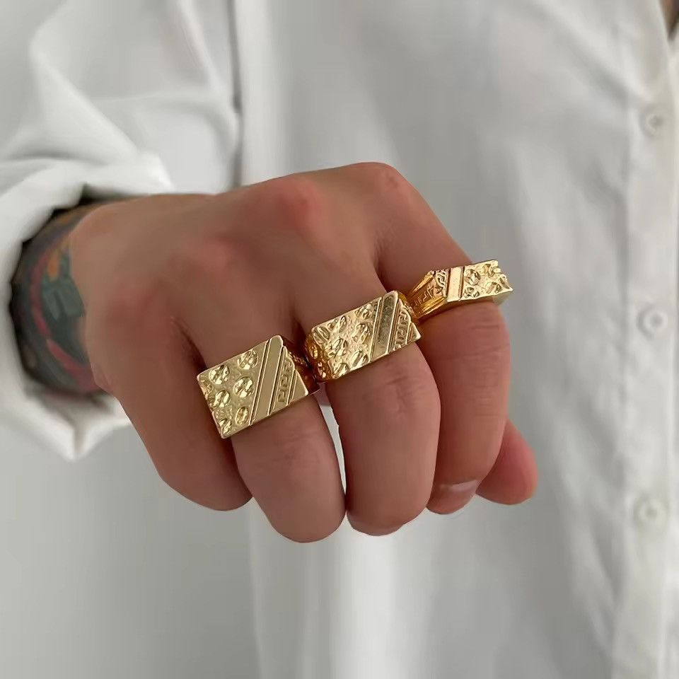 アクセサリー Vintage Gold Playboy Signet Ring Jewelry × Vintage Playboy Signet Ring Gold Vintage ADJUSTABLE