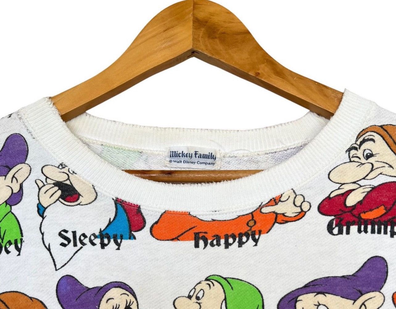 Disney × Mickey Mouse × Vintage Vintage 90s Disney Snow White Dwarf sweatshirt ovp Size US M / EU 48-50 / 2 - 7 Thumbnail