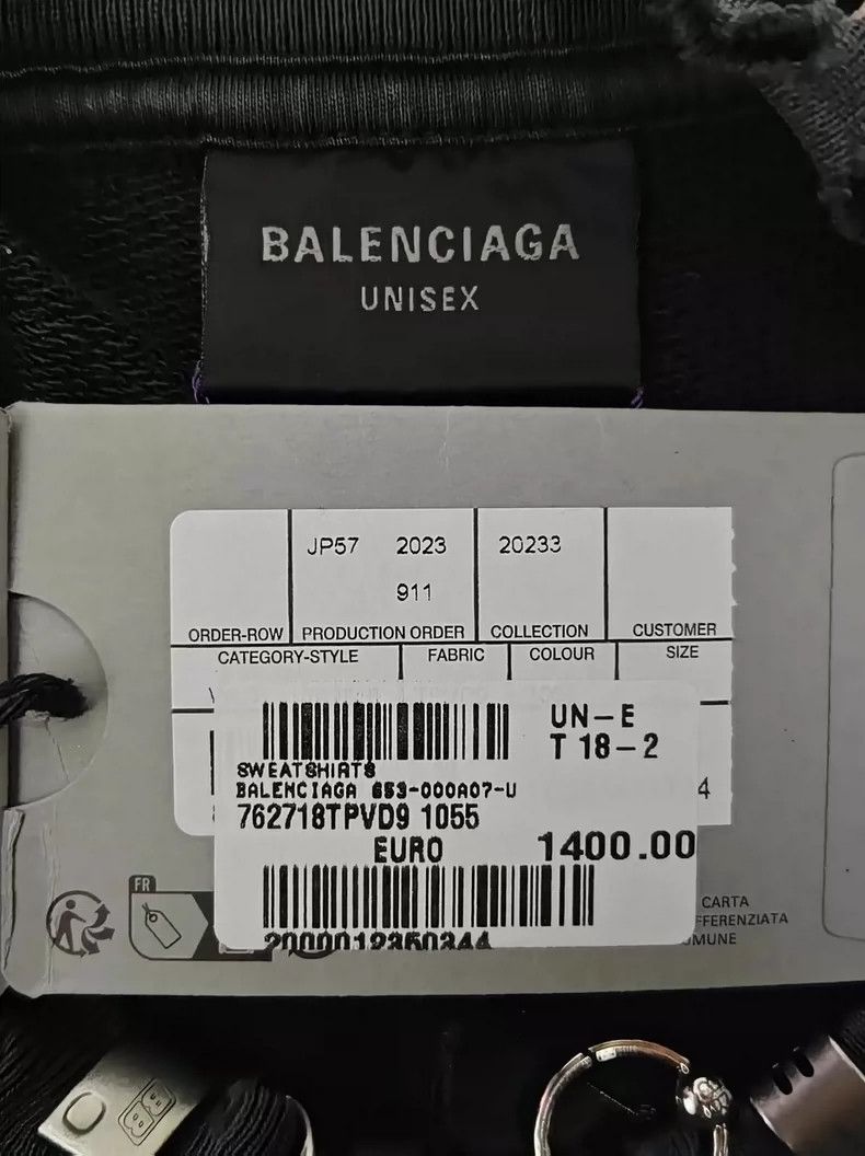 Balenciaga Balenciaga A long-sleeved sweatshirt made of pierced rivet Size US M / EU 48-50 / 2 - 4 Thumbnail