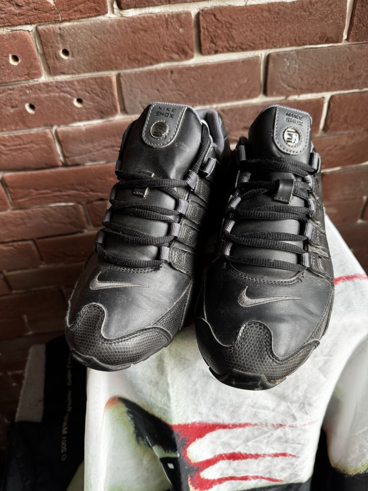 Nike 2014 Y2k Woman Nike Shox Low Sneakers Black Drip Streetwear Size US 9 / IT 39 - 12 Thumbnail