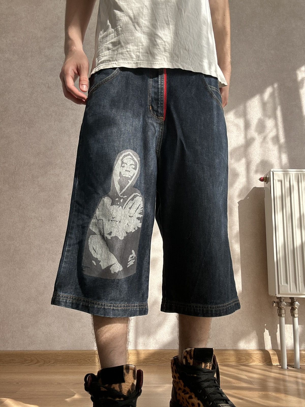 Vintage Vintage Y2K Baggy 2Pac Denim Jorts Jnco Style Skater Shorts Size US 30 / EU 46 - 1 Thumbnail