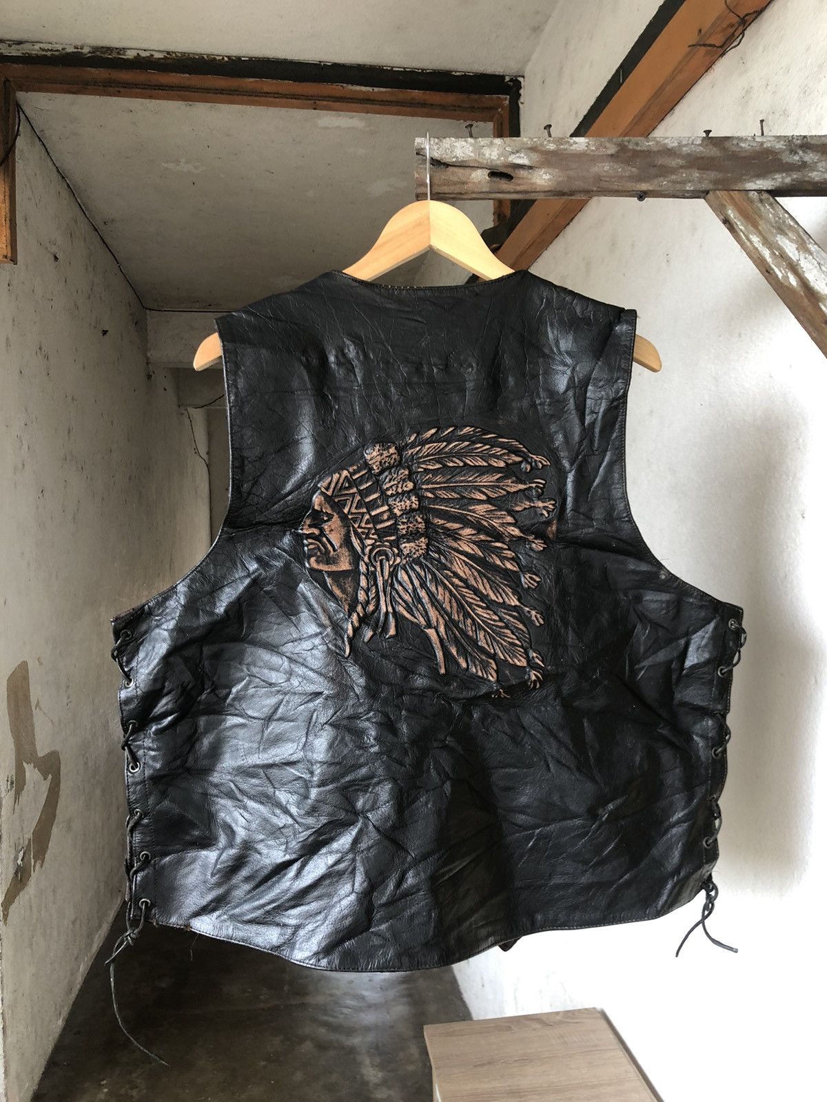 Vintage Vintage Unik Indian Head Leather Vest Like Perfecto Size US XL / EU 56 / 4 - 5 Thumbnail