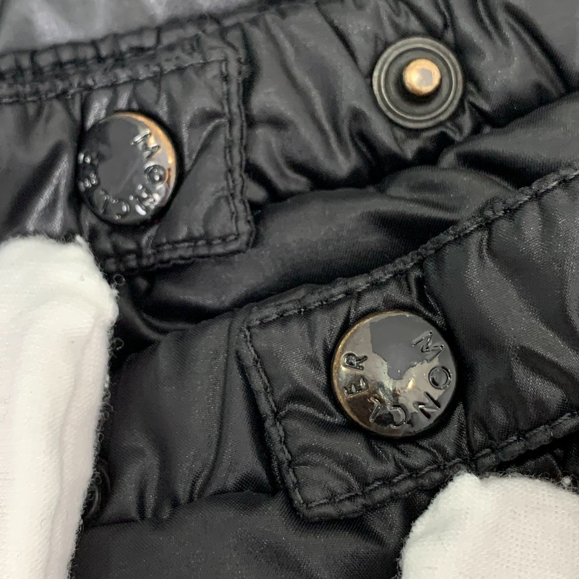 Moncler Moncler Bady Black Logo-Embellished Down Jacket (Size S) Size S / US 4 / IT 40 - 9 Thumbnail