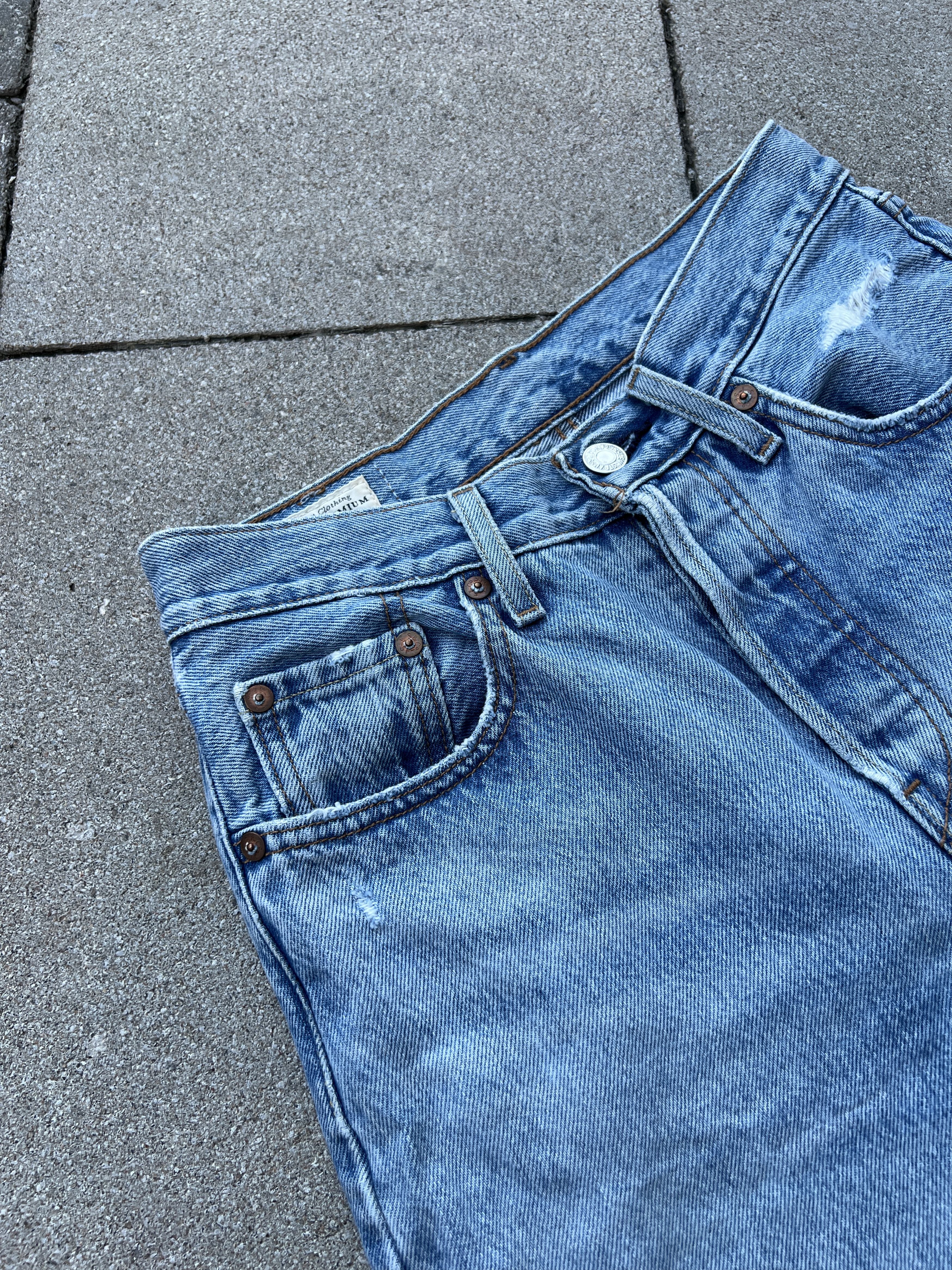 Levi's Levis Premium Big E Custom Cut Distressed Shorts Size 24" / US 00 / IT 34 - 3 Thumbnail