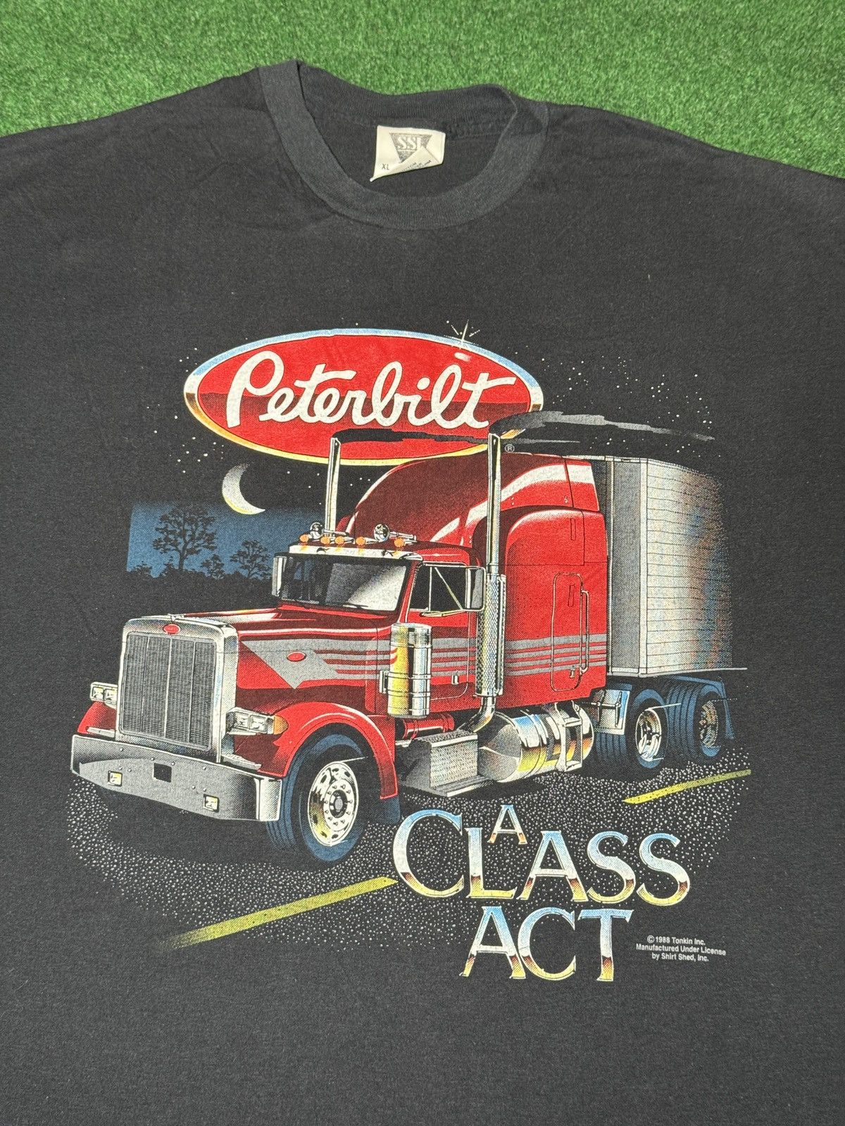 Vintage Vintage 80s Peterbilt Trucker 3D Emblem Easy Rider T Shirt Size US XL / EU 56 / 4 - 2 Thumbnail