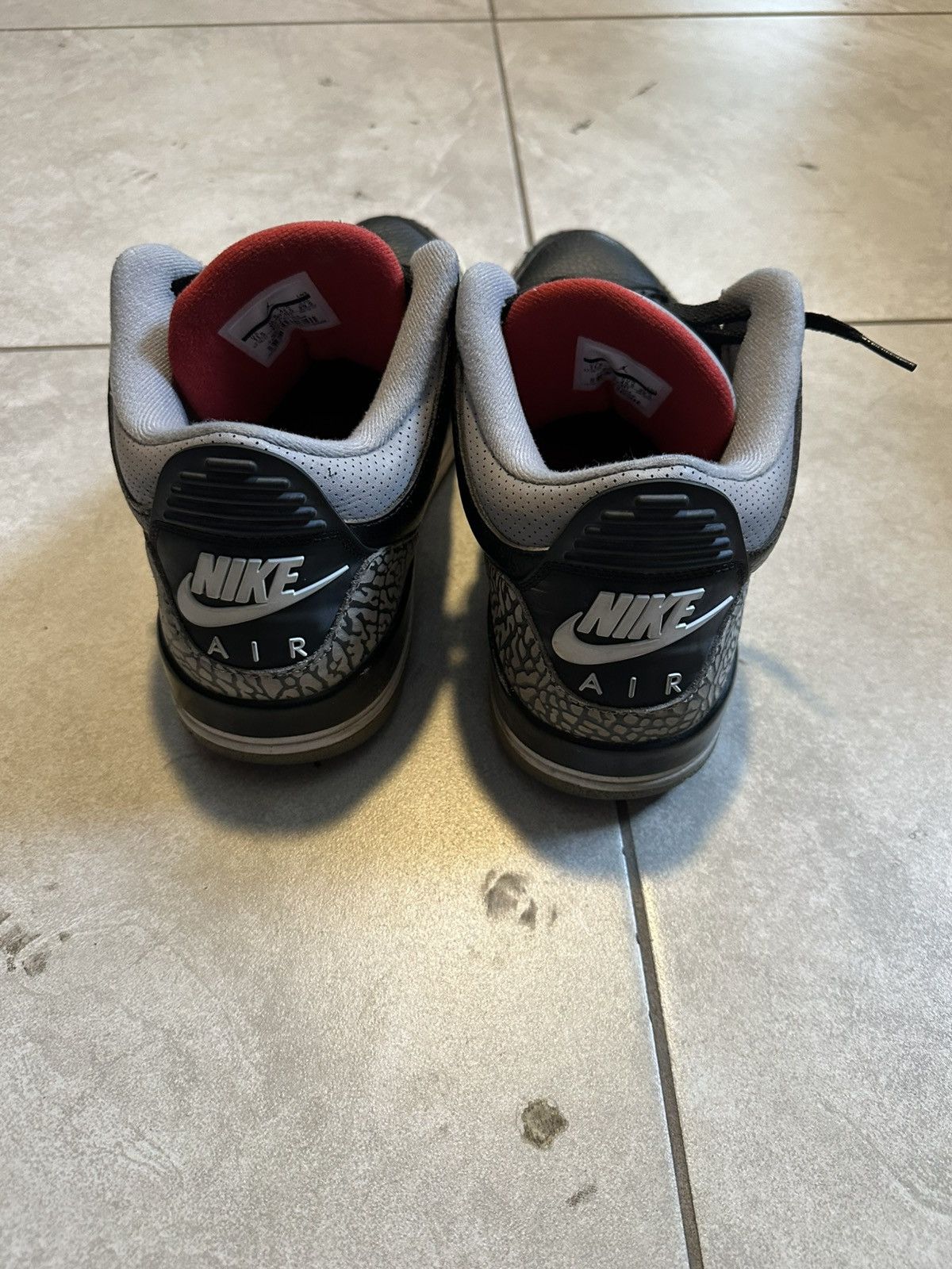 Nike jordan cement 3 Size US 11.5 / EU 44-45 - 4 Thumbnail