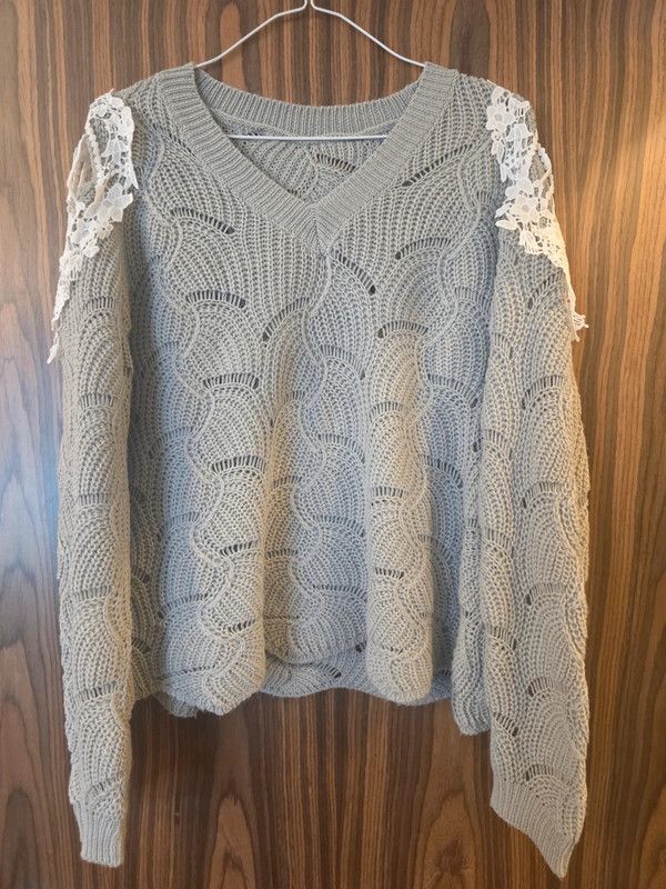 Shein Crotchet Knit Jumper with Lace Detail - Size S Size S / US 4 / IT 40 - 1 Thumbnail