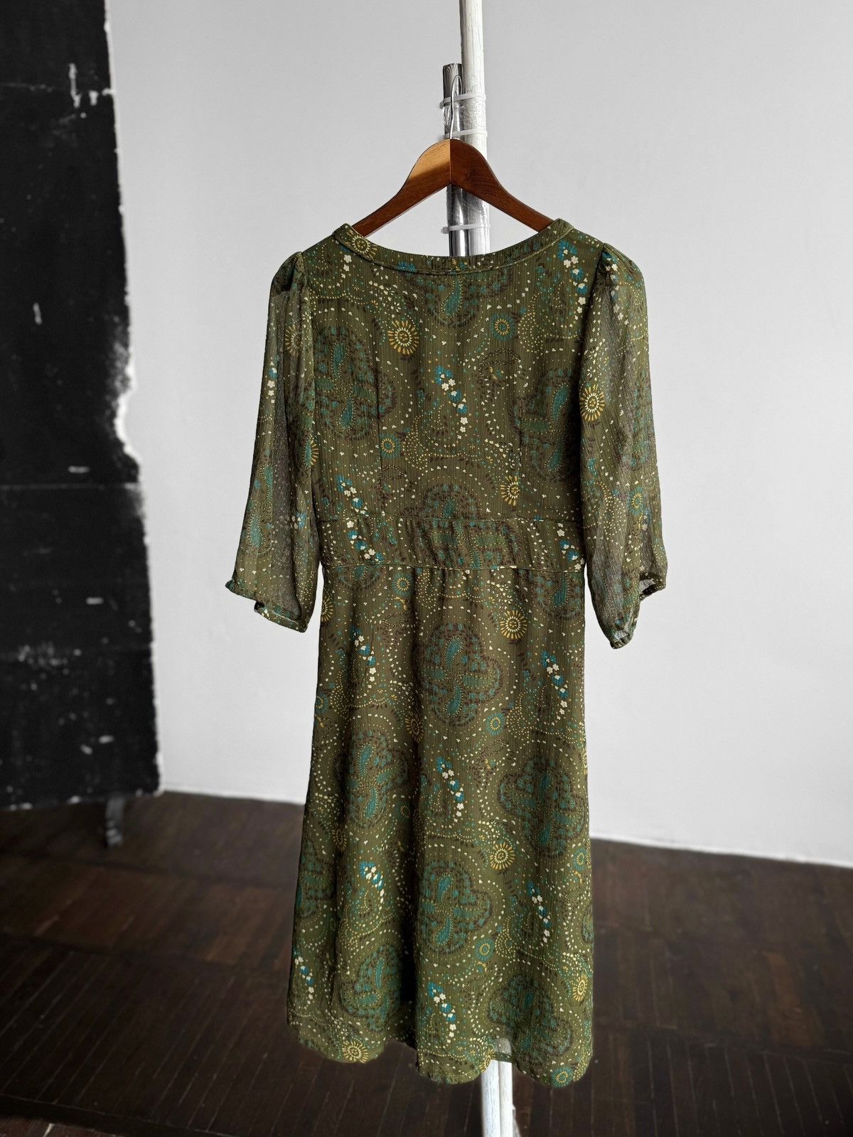H&M H&M Womens Green Paisley Dress Knee Length V-Neck Boho Size S / US 4 / IT 40 - 4 Thumbnail