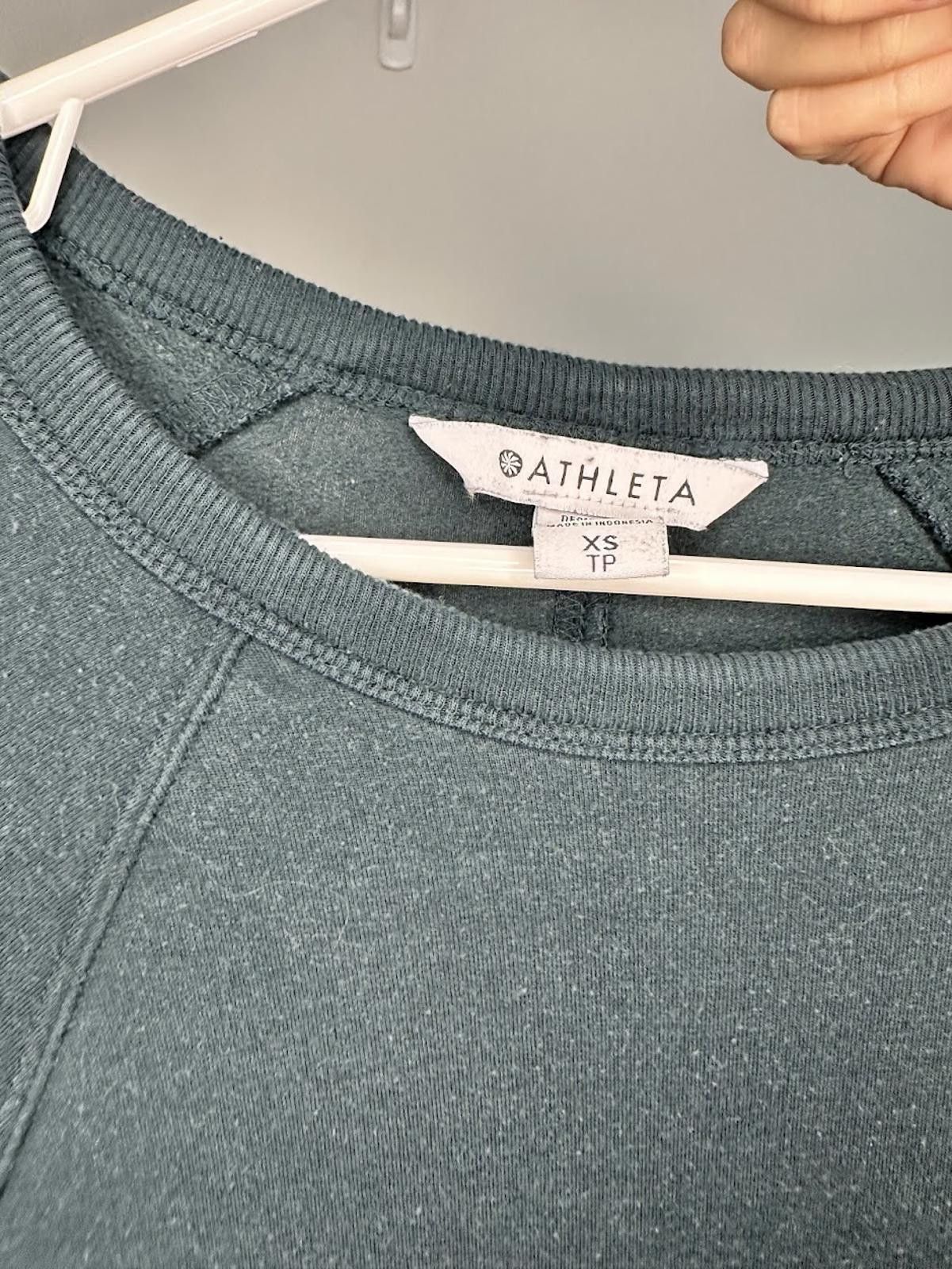 Other Athelta Forest Green Pullover - Sz. XS Size ONE SIZE - 3 Thumbnail