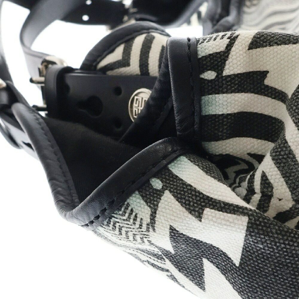 Givenchy Givenchy Soccer 4G Soccer Logo Bag Size ONE SIZE - 4 Thumbnail