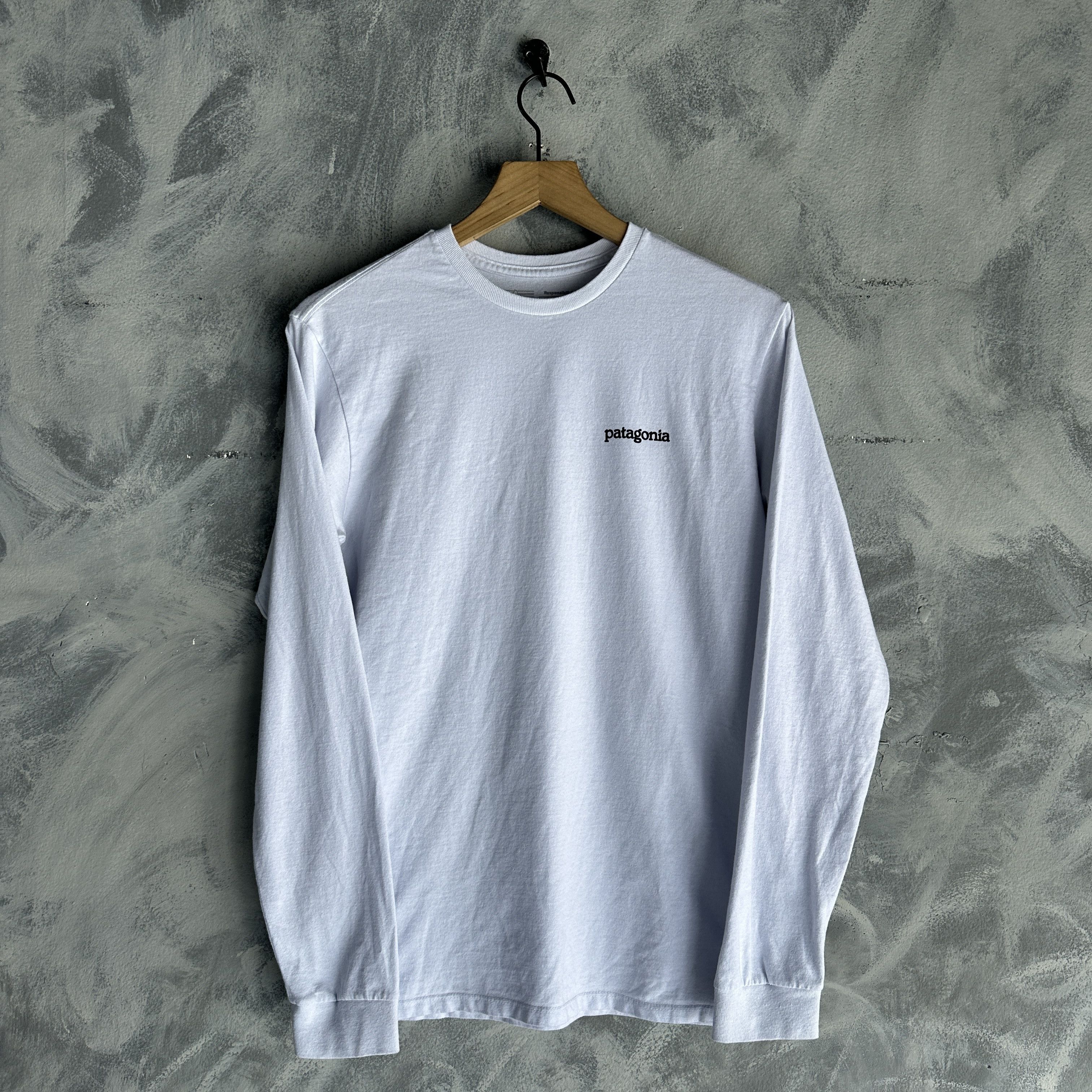 Patagonia Patagonia Responsibili-tee Men’s T-Shirt Long Sleeve P-6 Size US XS / EU 42 / 0 - 5 Thumbnail