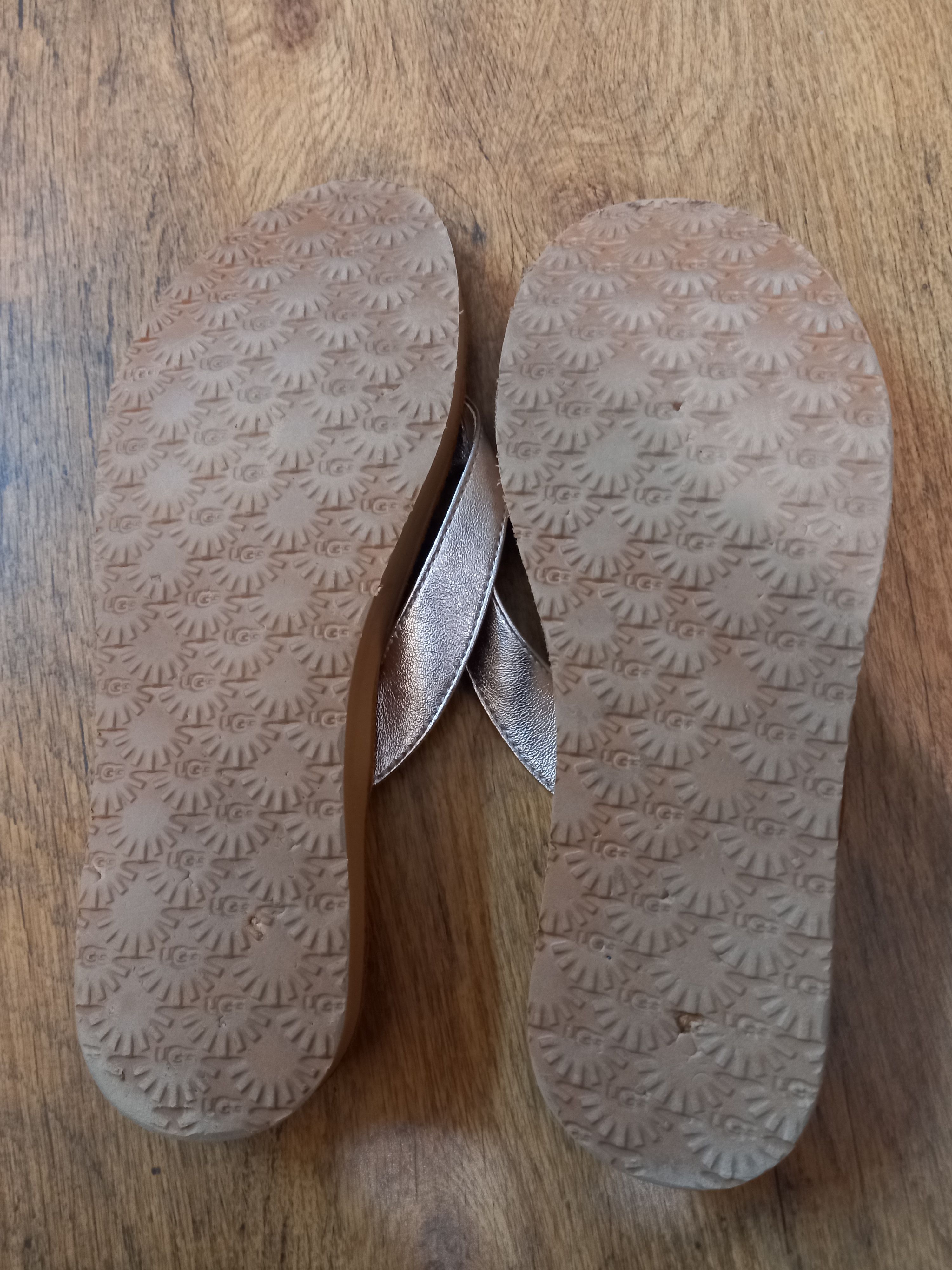 Ugg Ugg Sandals Flip Flops Shoes Strapp Size US 8 / IT 38 - 4 Thumbnail